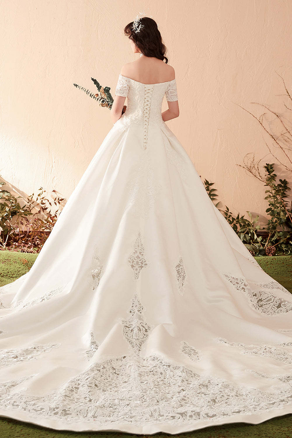 Luxurious Off-Shoulder Satin Ball Gown Wedding Dress with Exquisite Lace Appliques