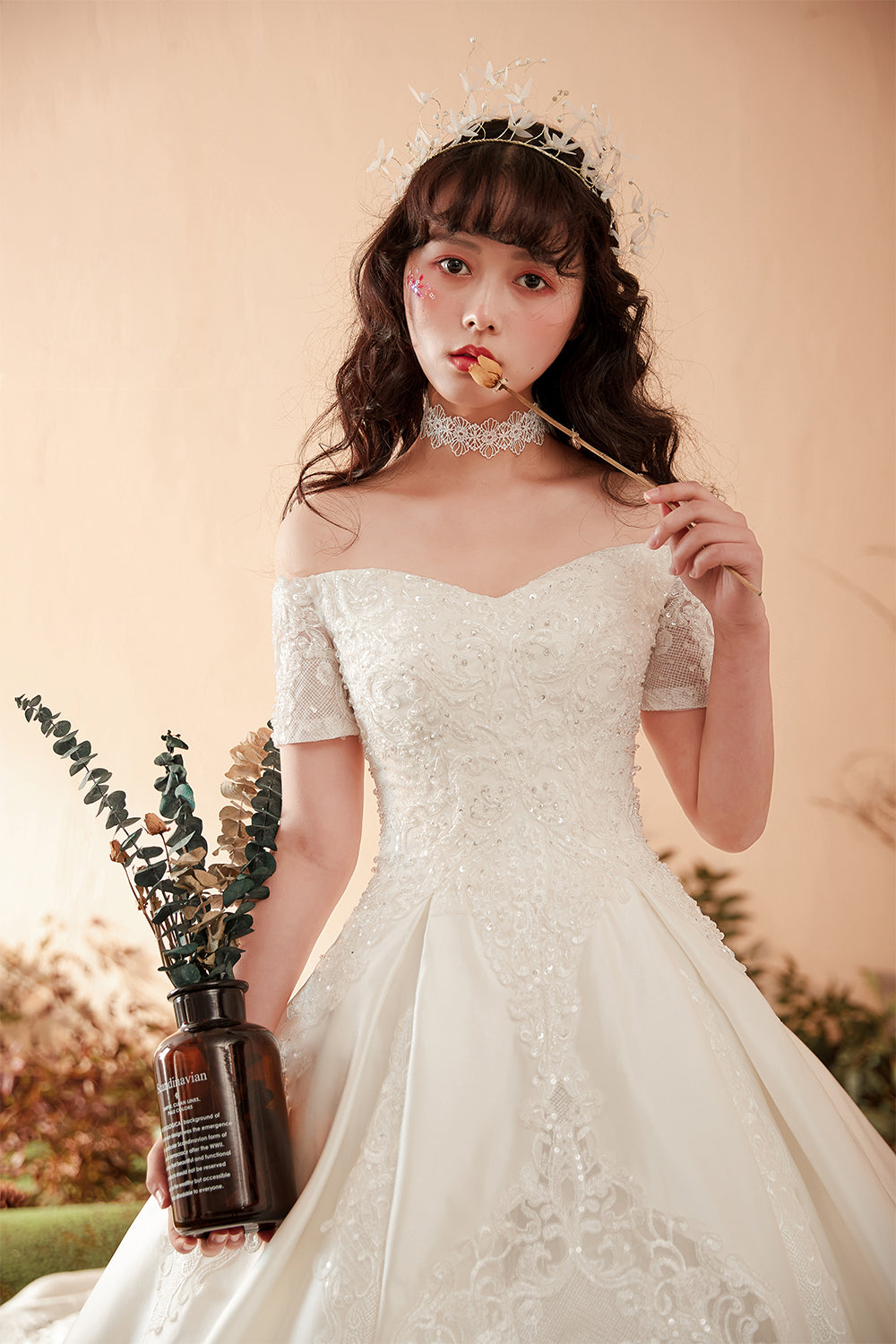 Luxurious Off-Shoulder Satin Ball Gown Wedding Dress with Exquisite Lace Appliques