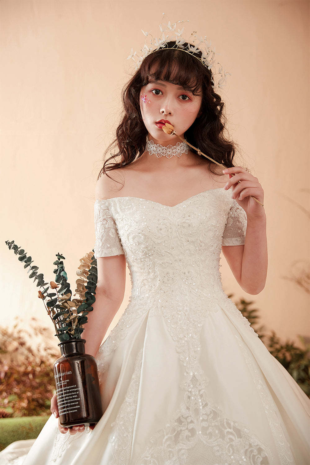 Luxurious Off-Shoulder Satin Ball Gown Wedding Dress with Exquisite Lace Appliques