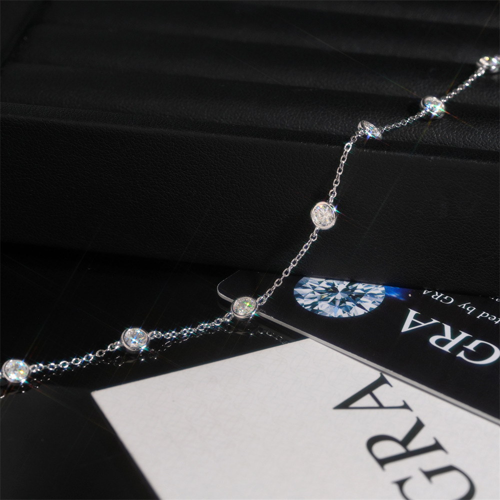 women's fashion bracelet S925 silver moissanite inlaid bracelet