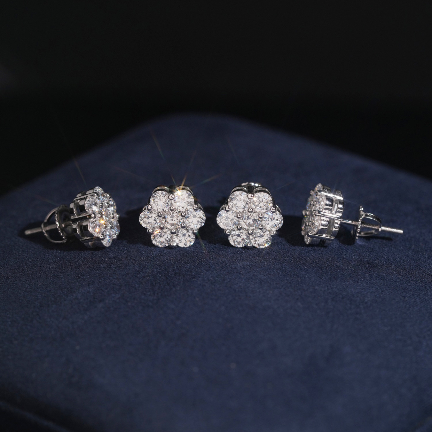 Creative flower earrings S925 silver inlaid fashionable moissanite earrings