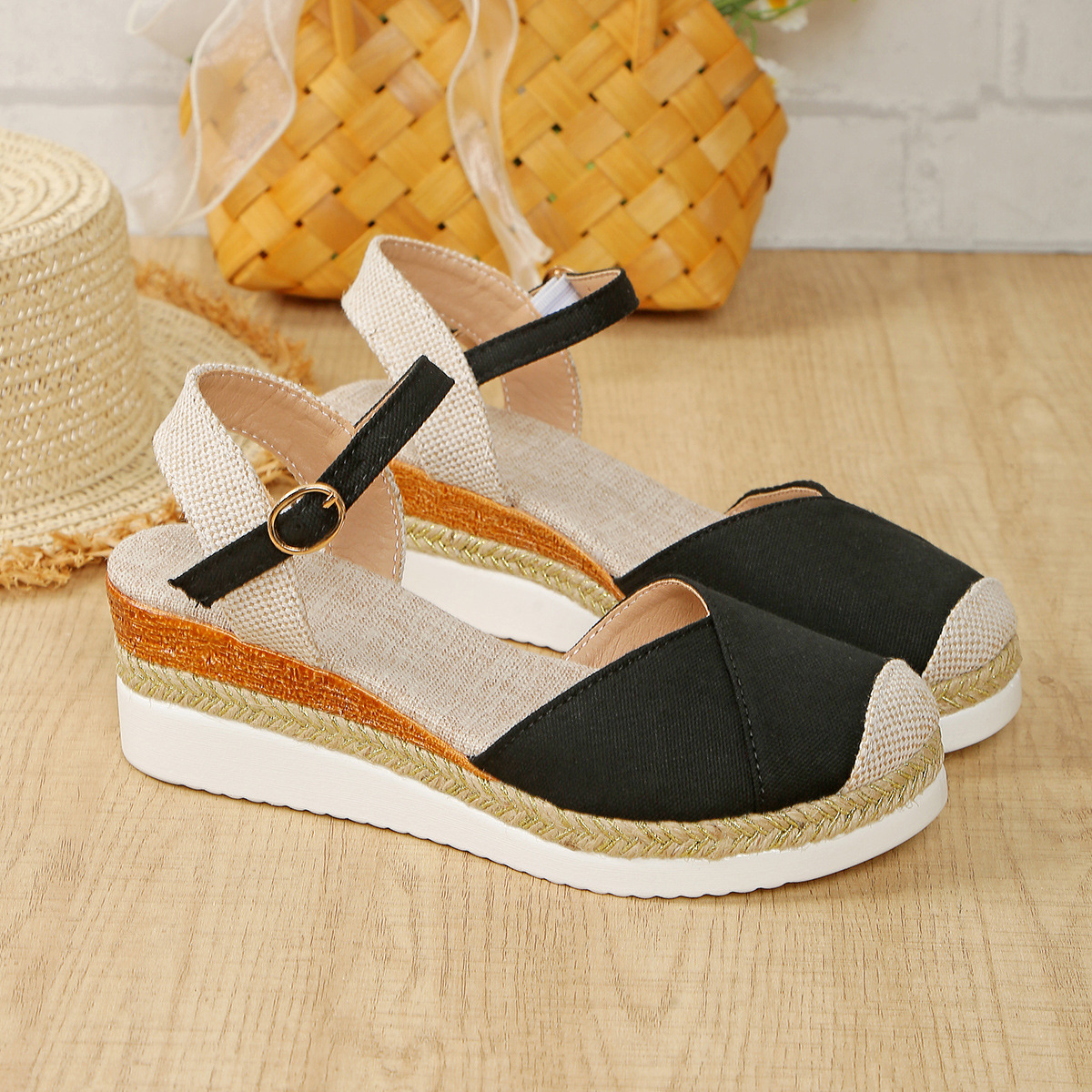 Lightweight Hemp Rope Braided Buckle Thick Sole Sandals