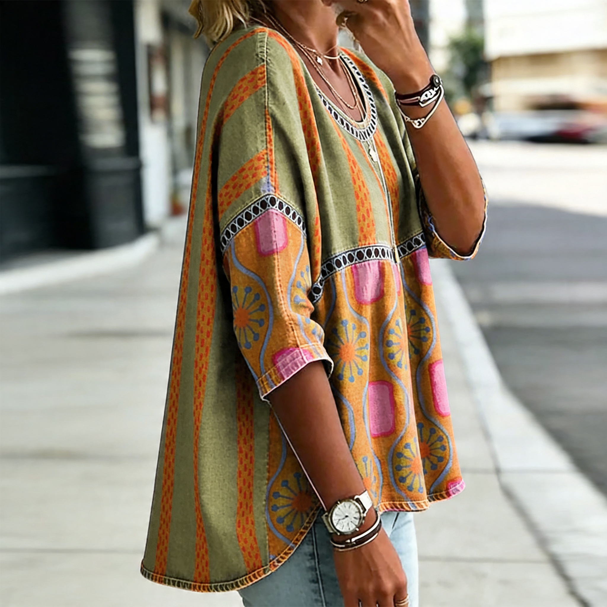 Relaxed Fit showcasing the loose silhouette