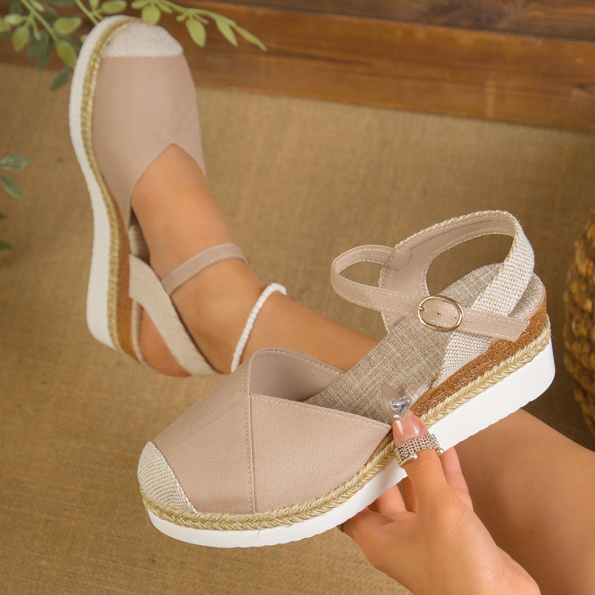 Lightweight Hemp Rope Braided Buckle Thick Sole Sandals