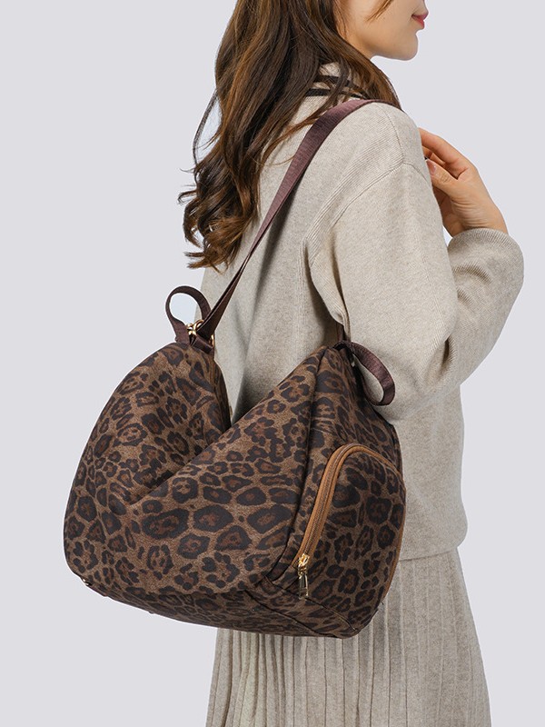 Висококачествена раница с леопардов принт за жени, подходяща за дейности на открито, ежедневно пътуване до работа и с голям капацитет.