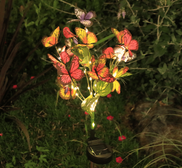 🦋Слънчеви външни лампи тип пеперуда💐