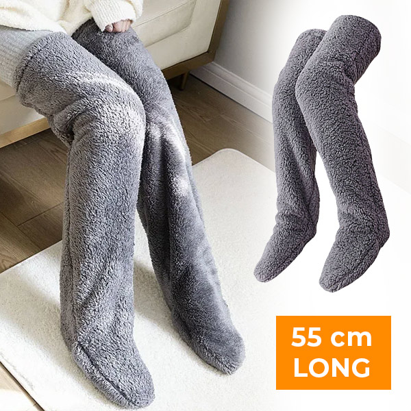 Високи пухкави дълги чорапи