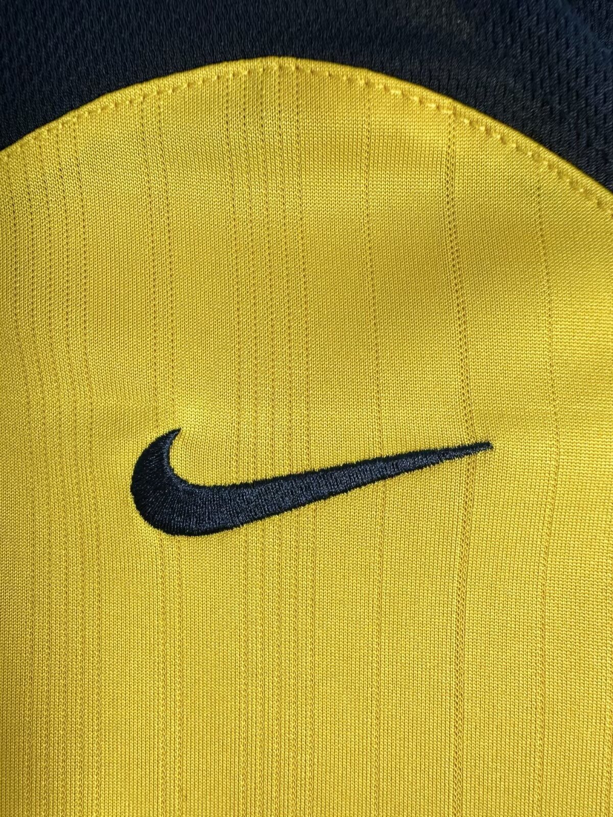 2005/06 Arsenal Retro (Away)