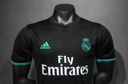 2017/18 Real Madrid Retro (Away)