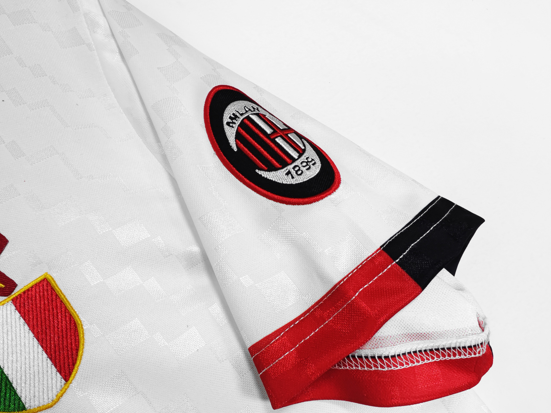 1996/97 AC Milan Retro (Away)