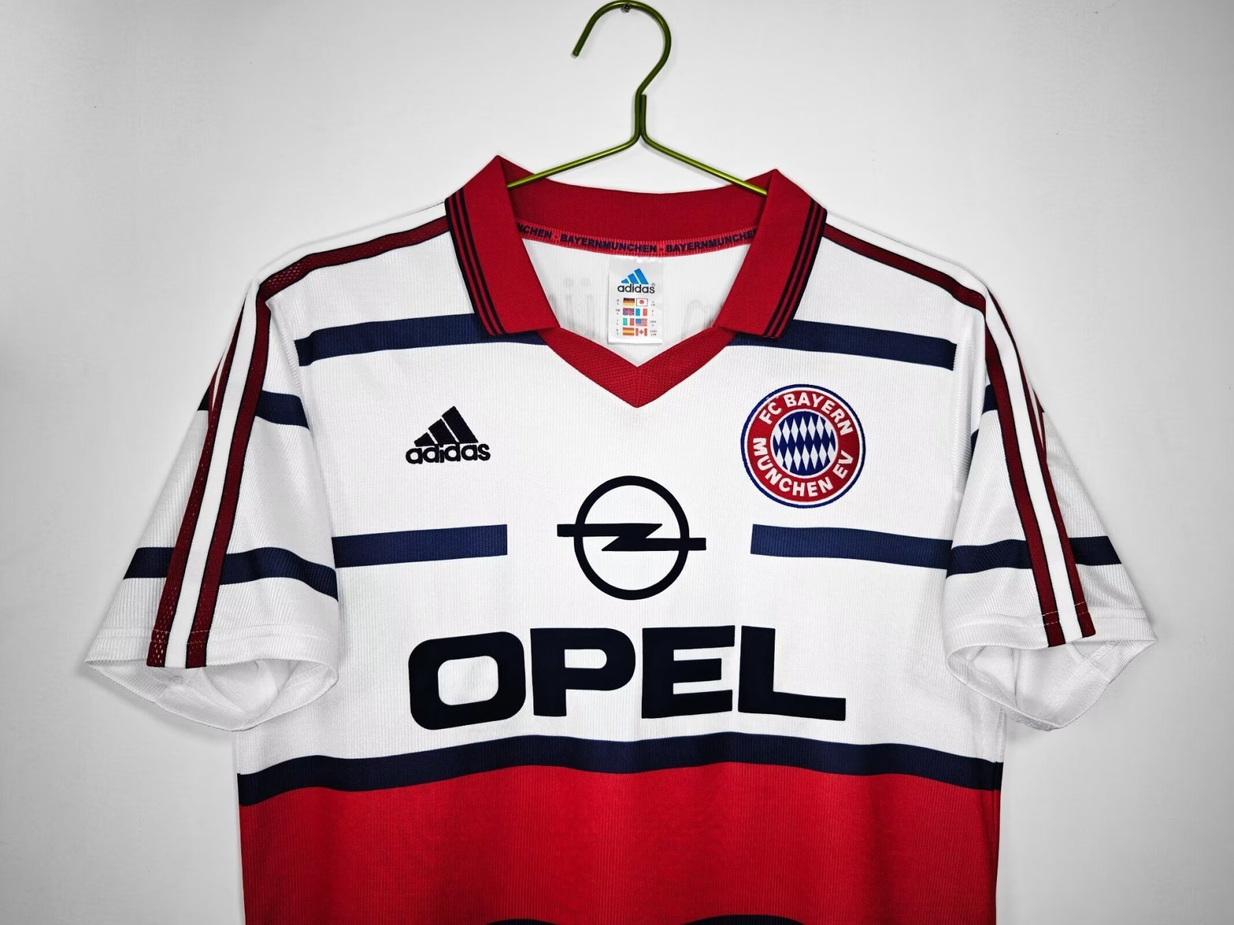 1998/00 Bayern Munich Retro (Away)