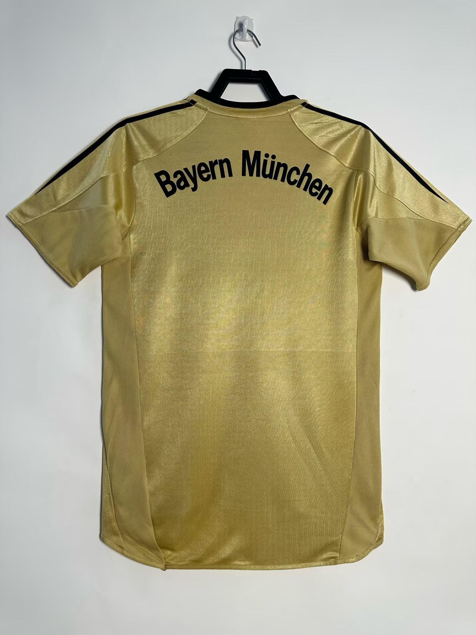 2005/06 Bayern Munich Retro (Away)