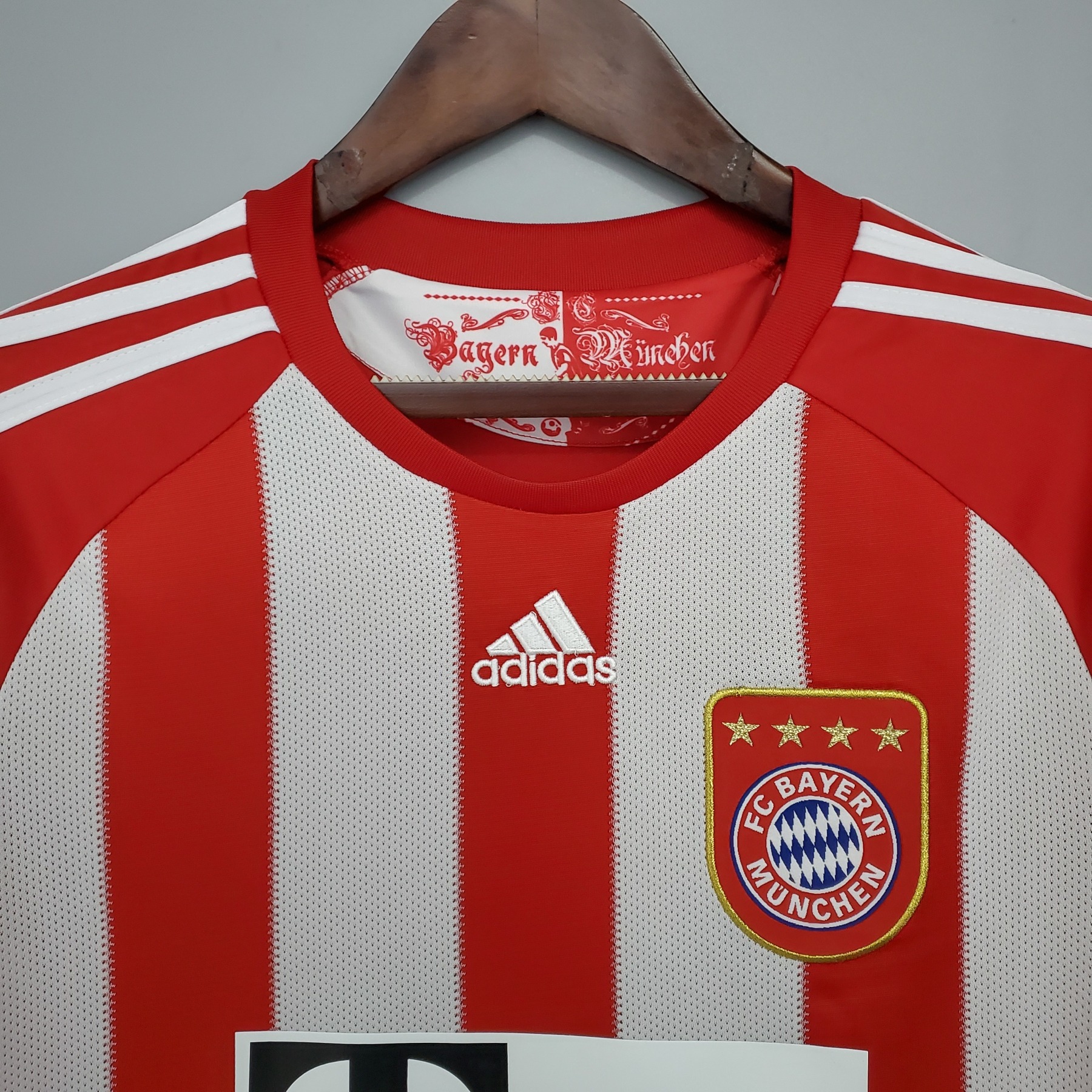 2010/11 Bayern Munich Retro (Home)