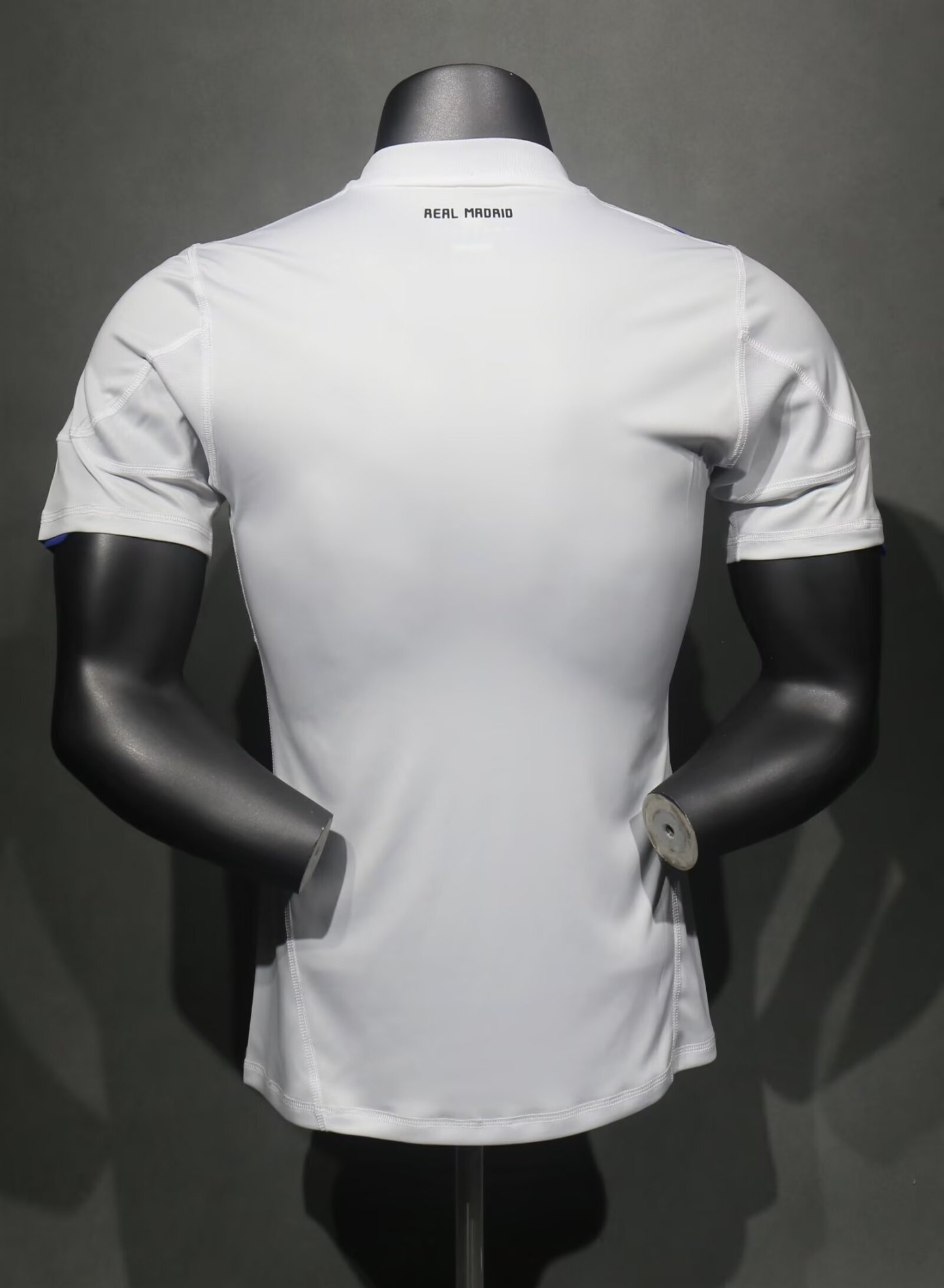 2010/11 Real Madrid Retro (Home/Away)