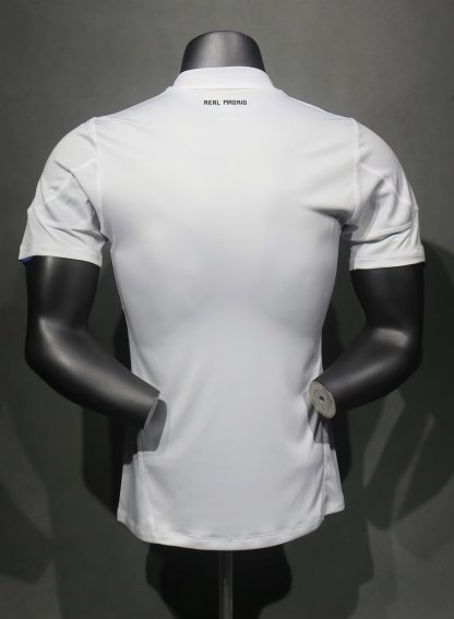 2010/11 Real Madrid Retro (Home/Away)