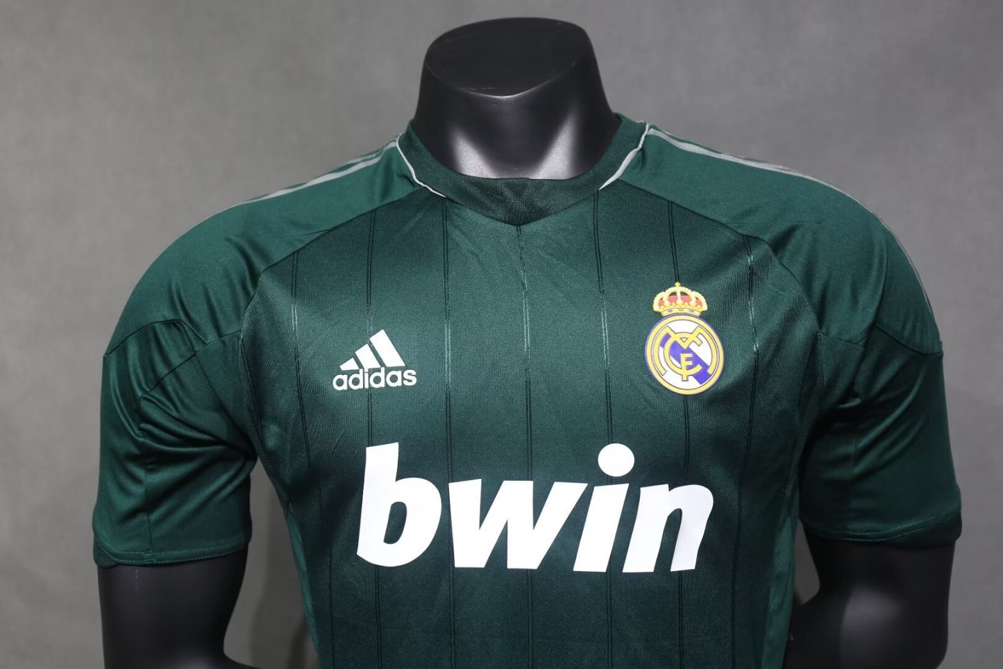 2012/13 Real Madrid Retro (Away 3rd)