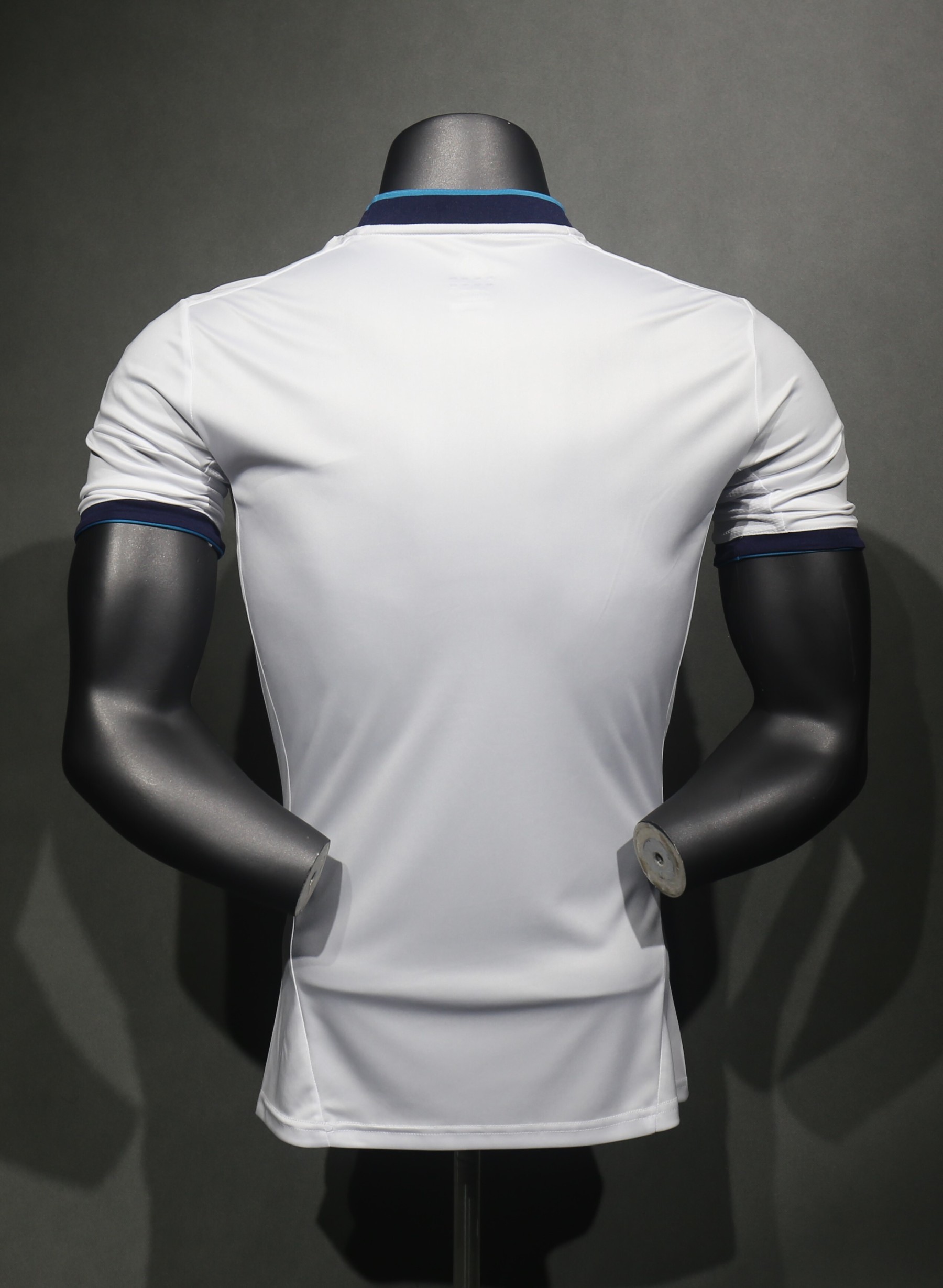 2012/13 Real Madrid Retro (Home)