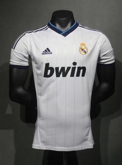 2012/13 Real Madrid Retro (Home)