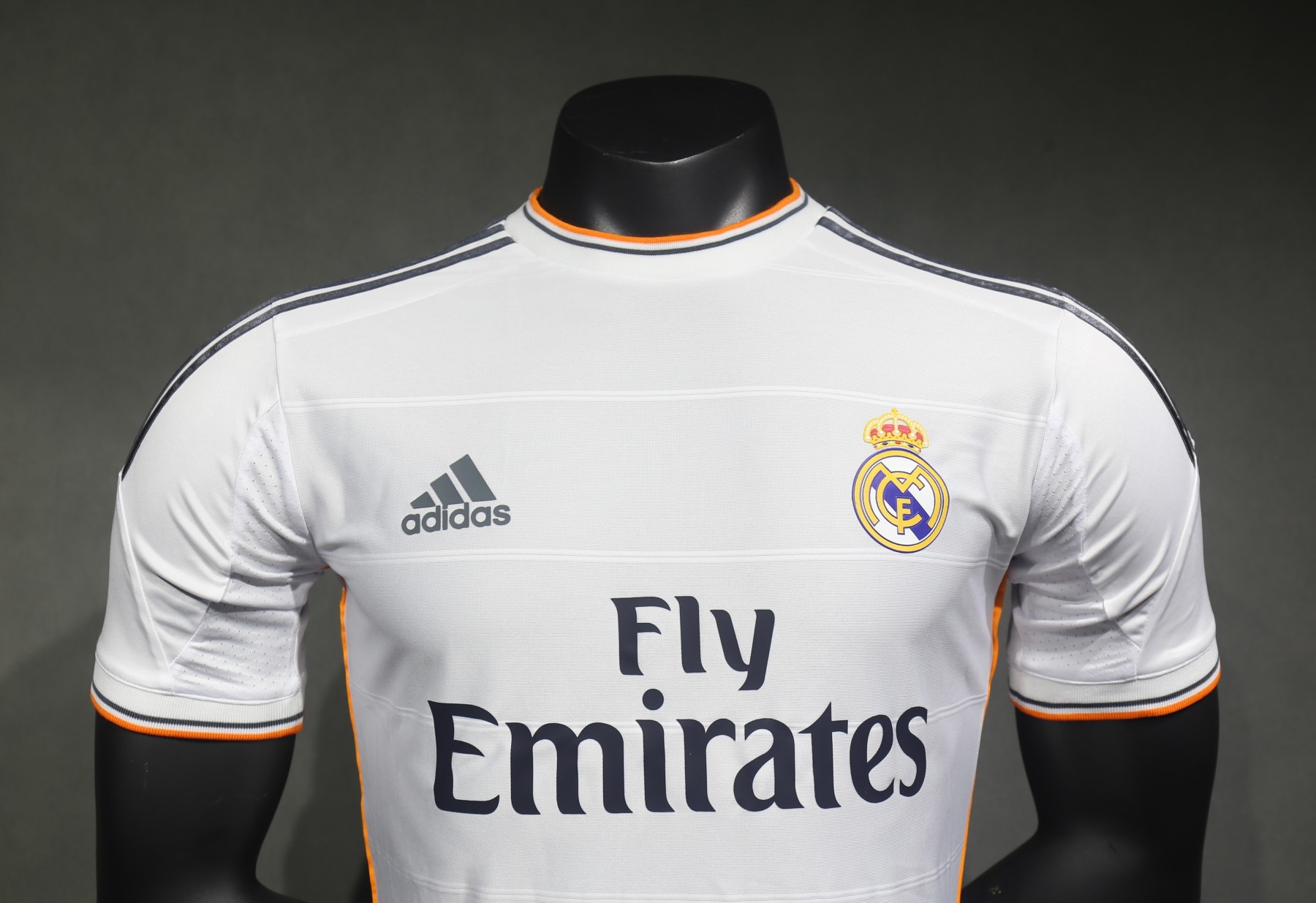 2013/14 Real Madrid Retro (Home)