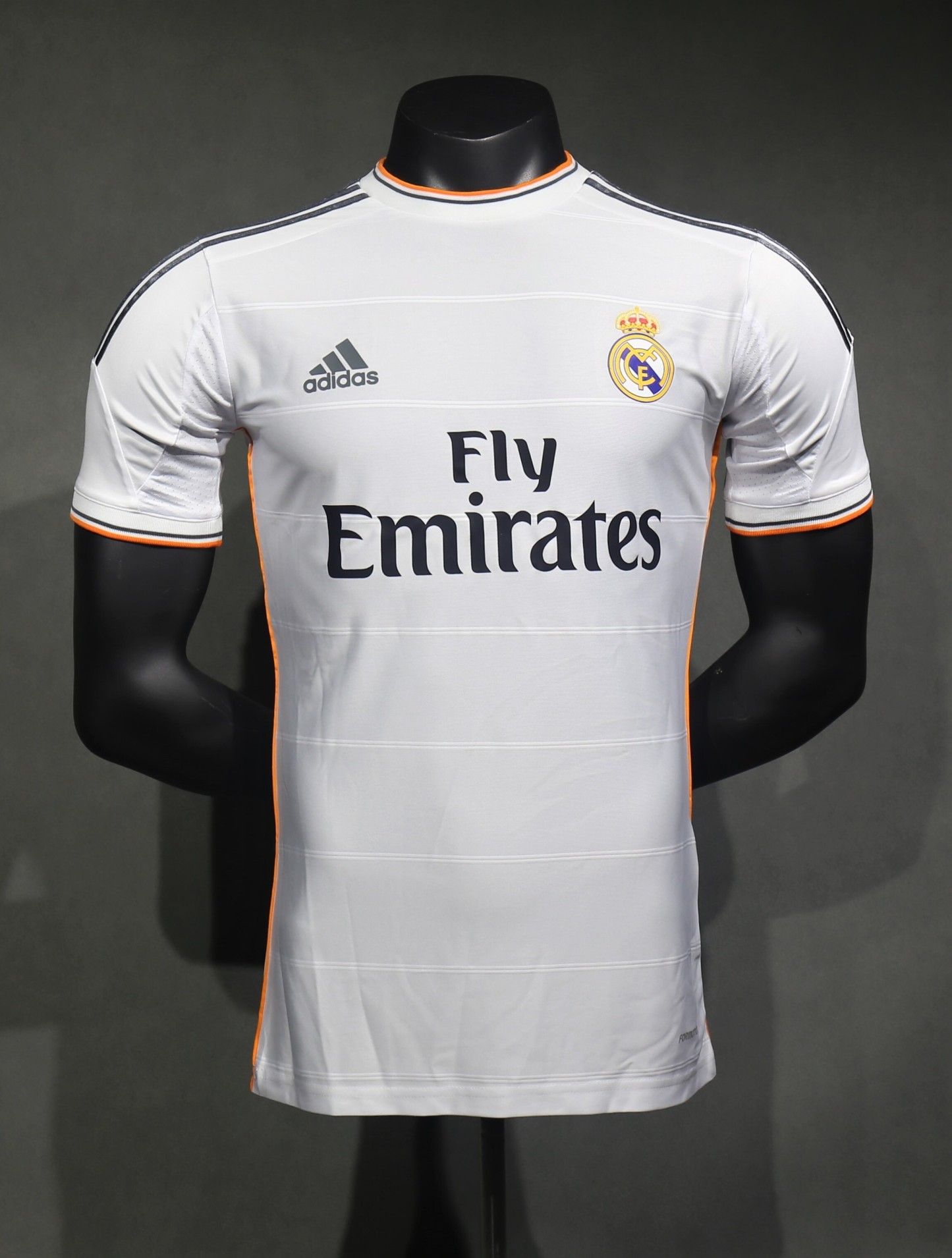 2013/14 Real Madrid Retro (Home)