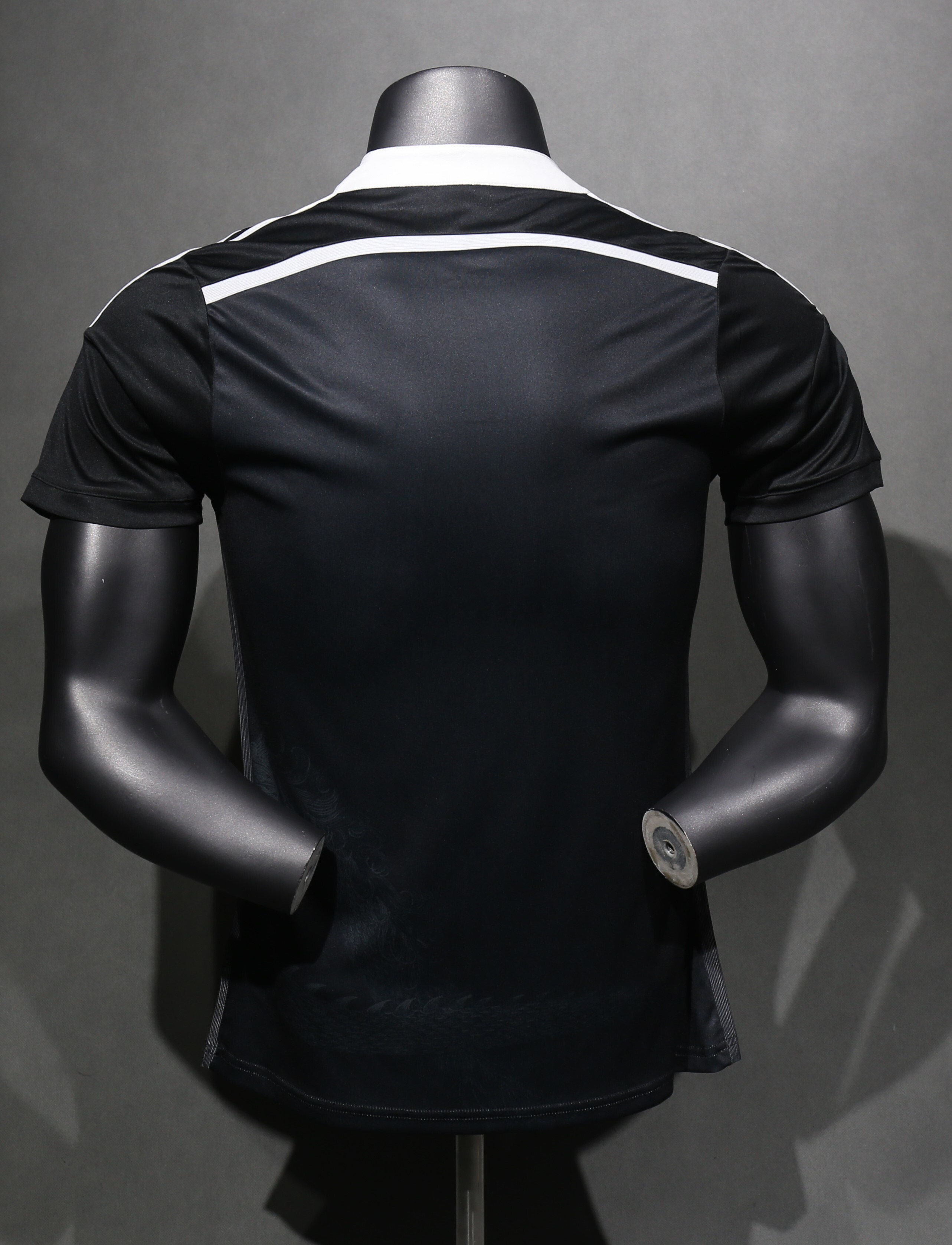 2014/15 Real Madrid Retro (Home)