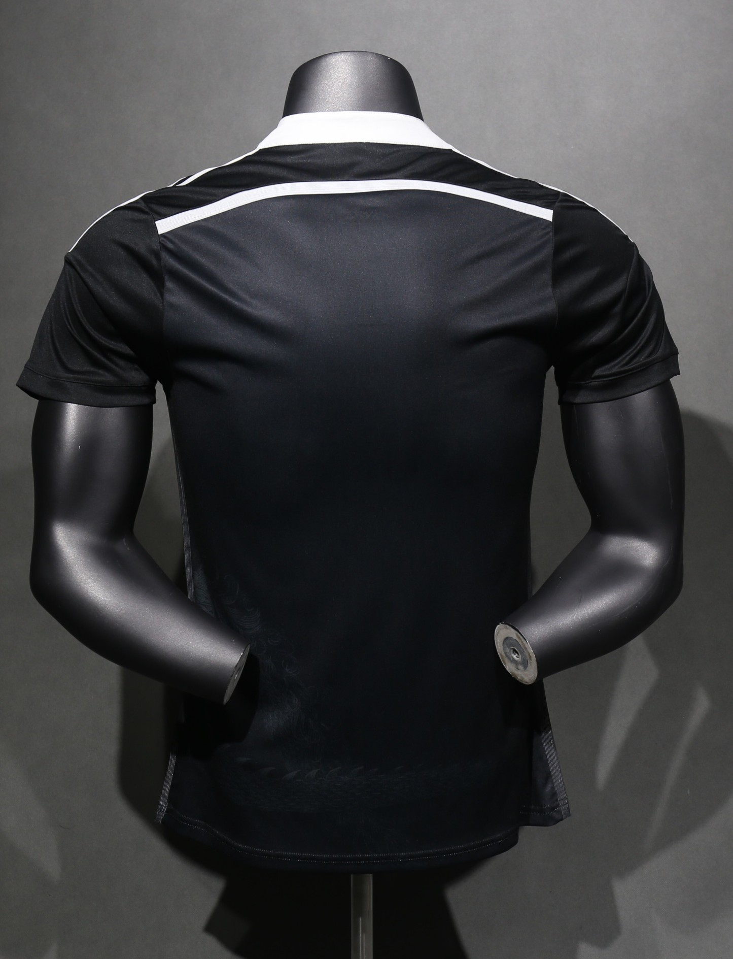 2014/15 Real Madrid Retro (Home)