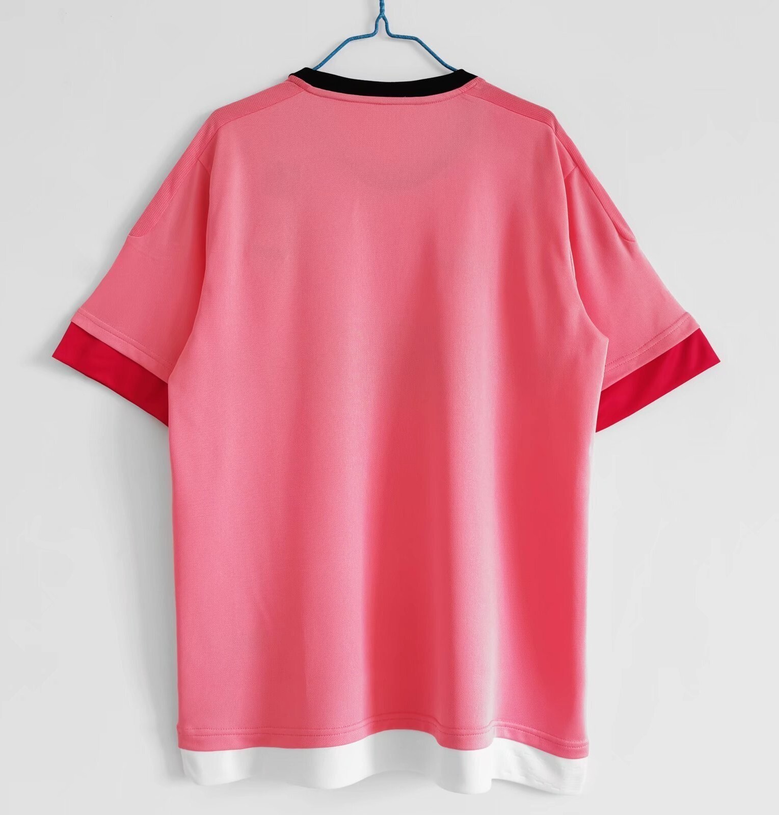 2015/16 Juventus Retro (Away)