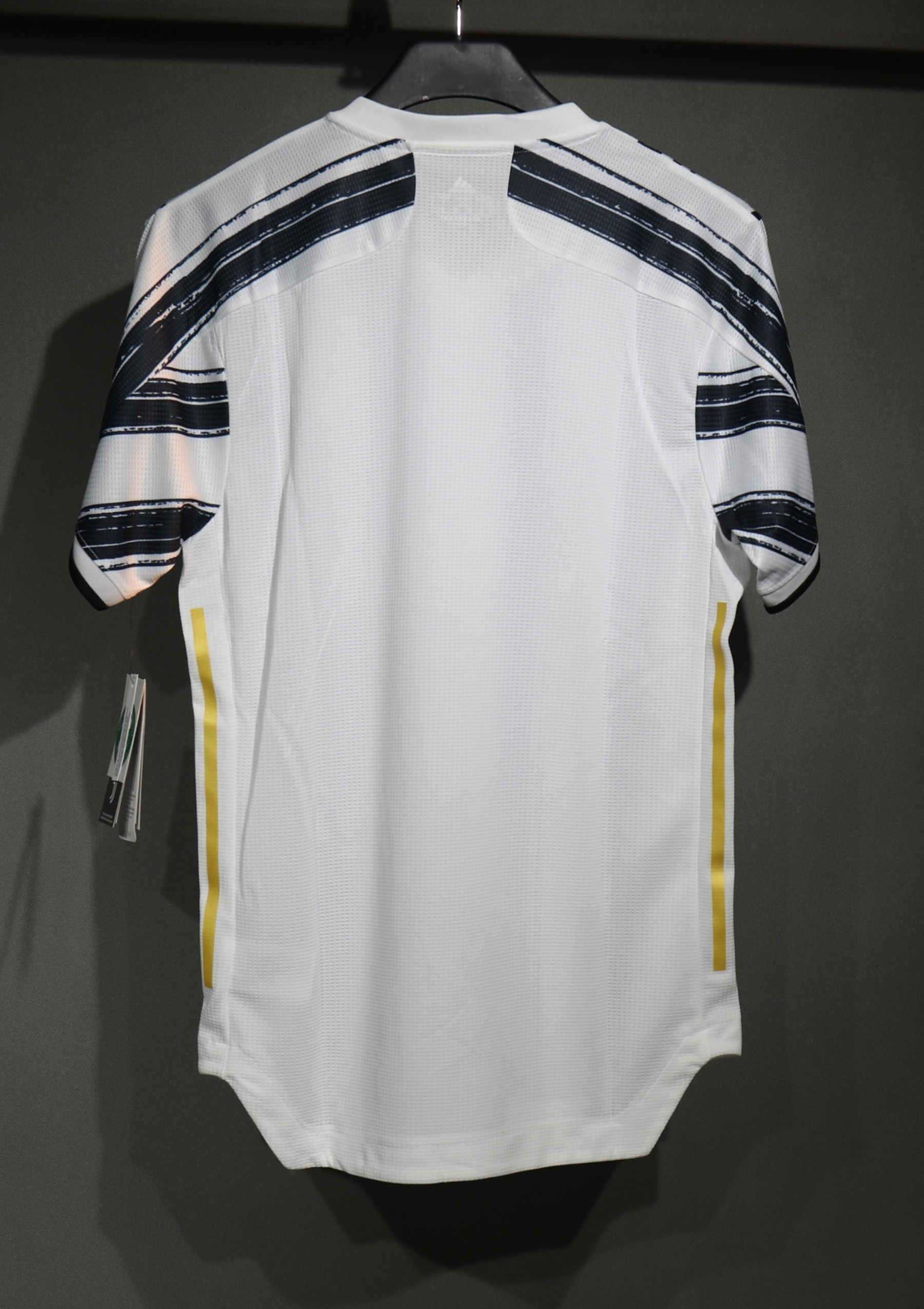 2020/21 Juventus Retro (Home)