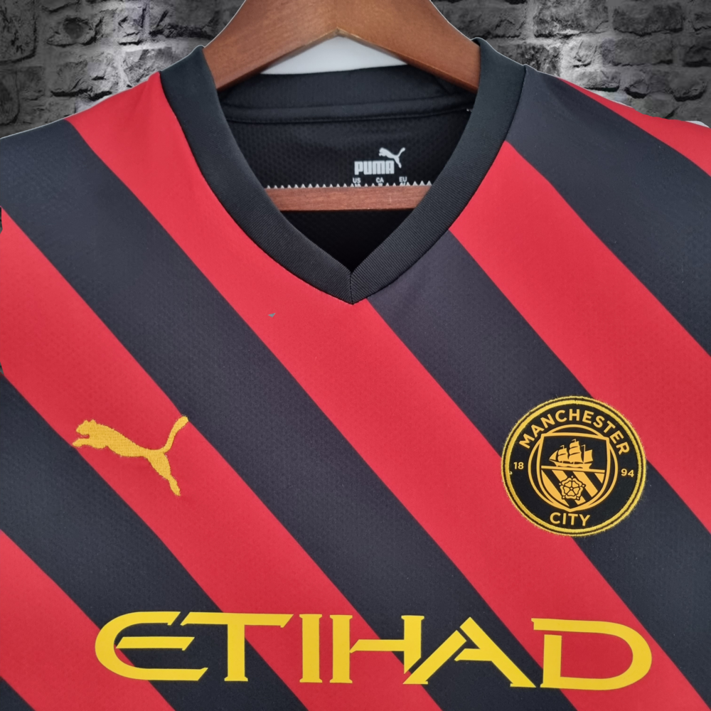 2022/23 Manchester City player Retro (Away)