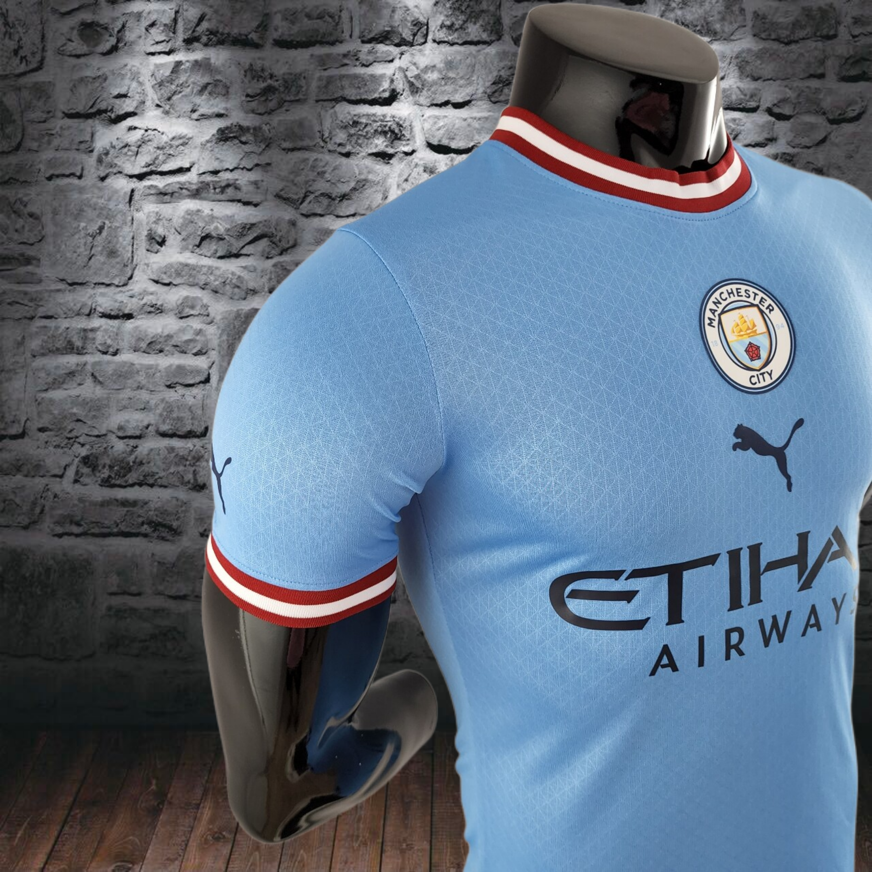 2022/23 Manchester City player Retro (Home)