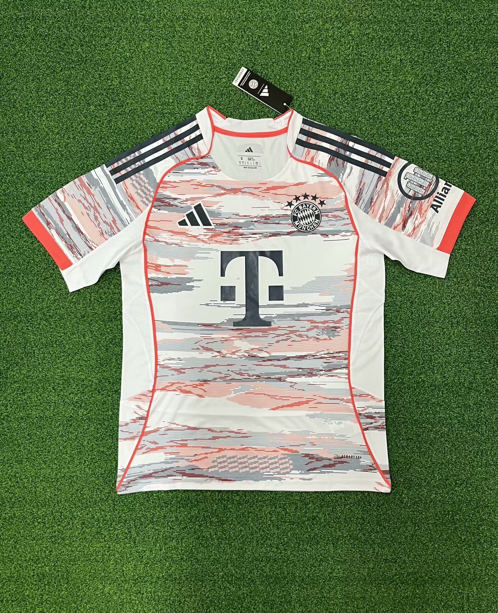 2025/26 Bayern Munich (Away)