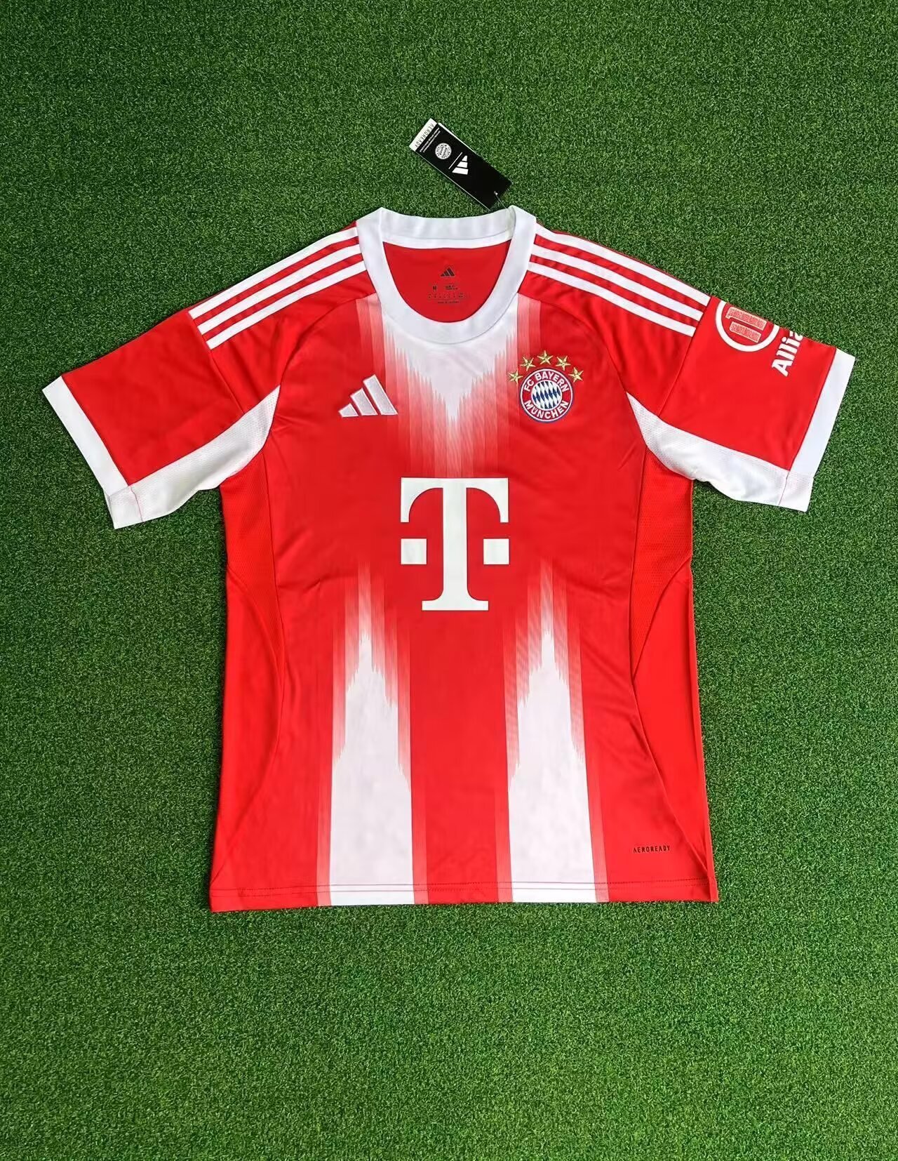2025/26 Bayern Munich (Home)