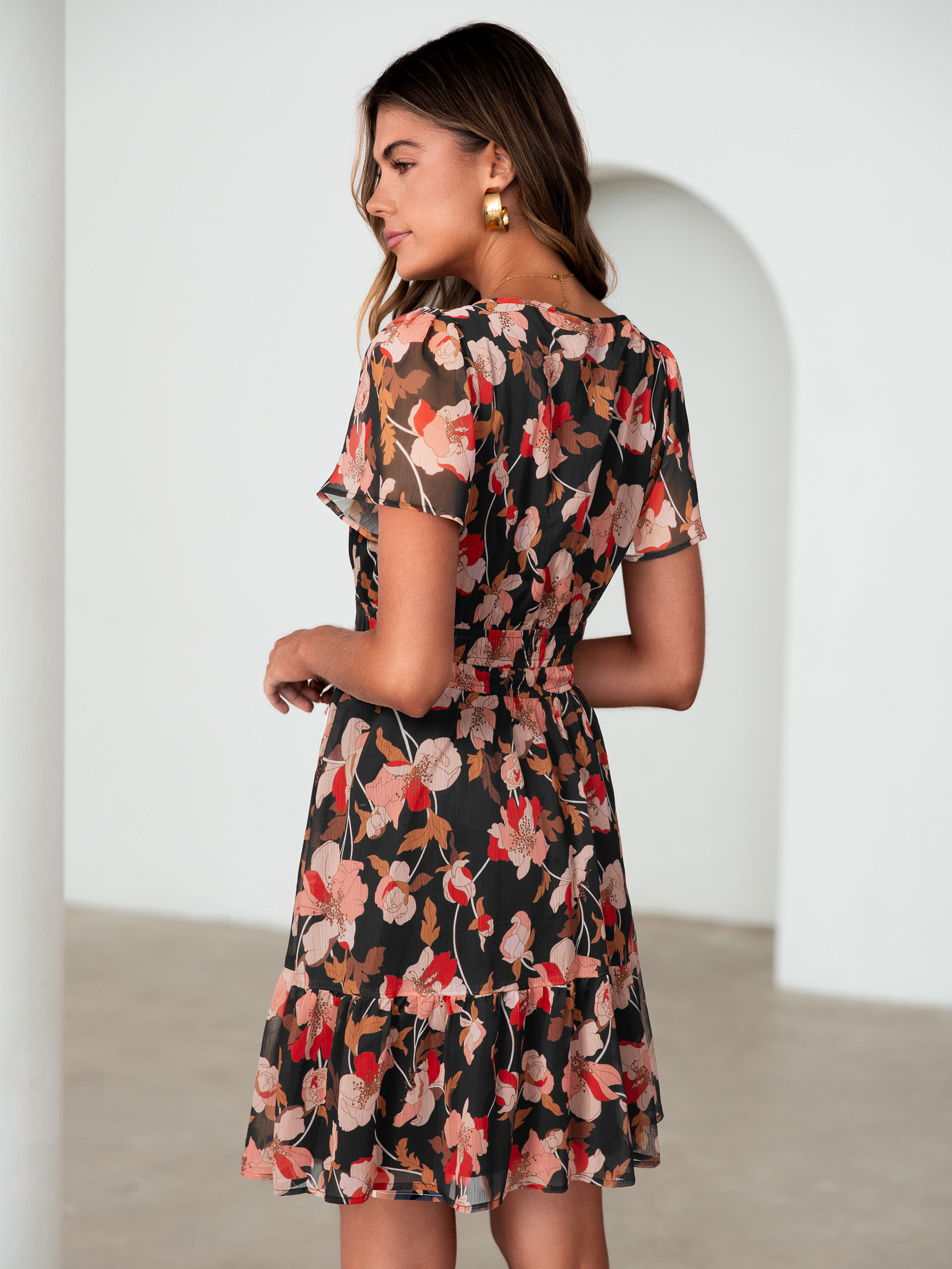 Floral V-Neck Lined Ruffle Tiered Mini Dress - Black Red Floral