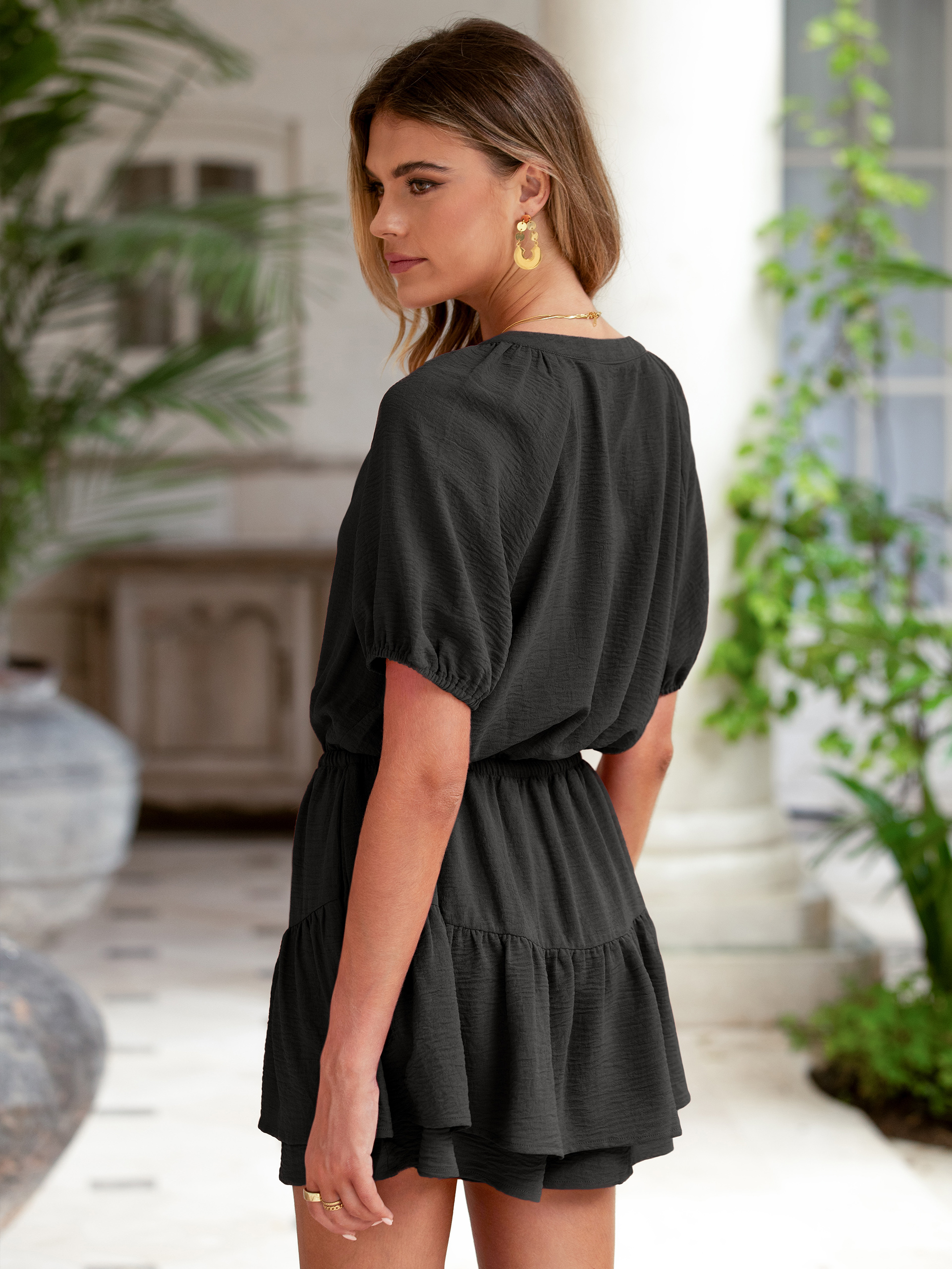 Ruffle V Neck Short Sleeve Tie Waist Romper