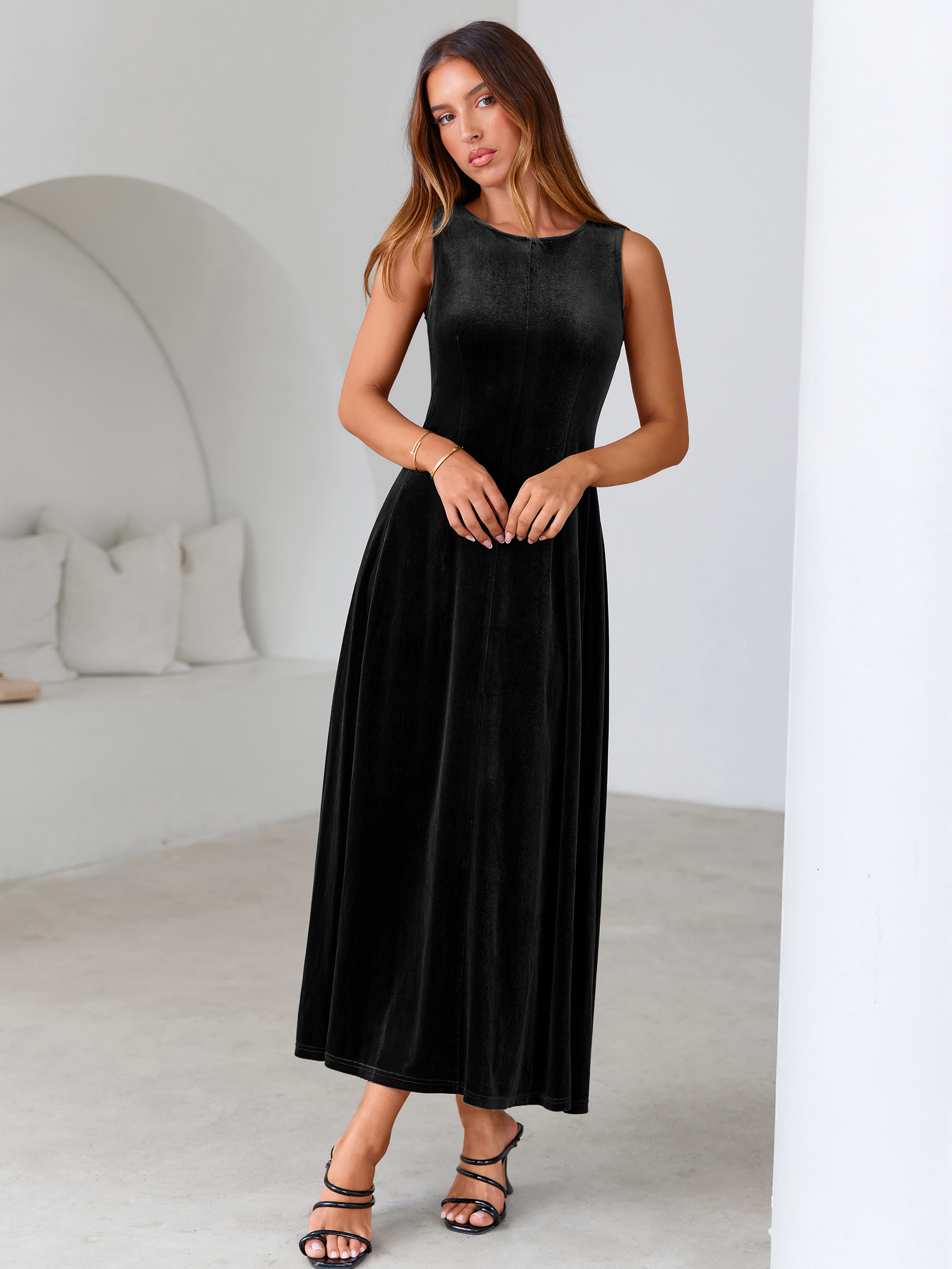 Elegant Sleeveless Velvet Crew Neck A Line Maxi Dress