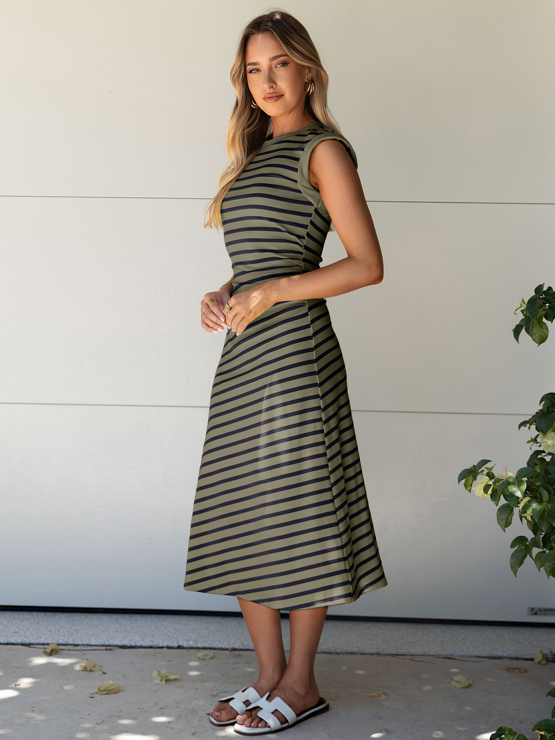 Striped Sleeveless Crew Neck A-Line Midi Dress
