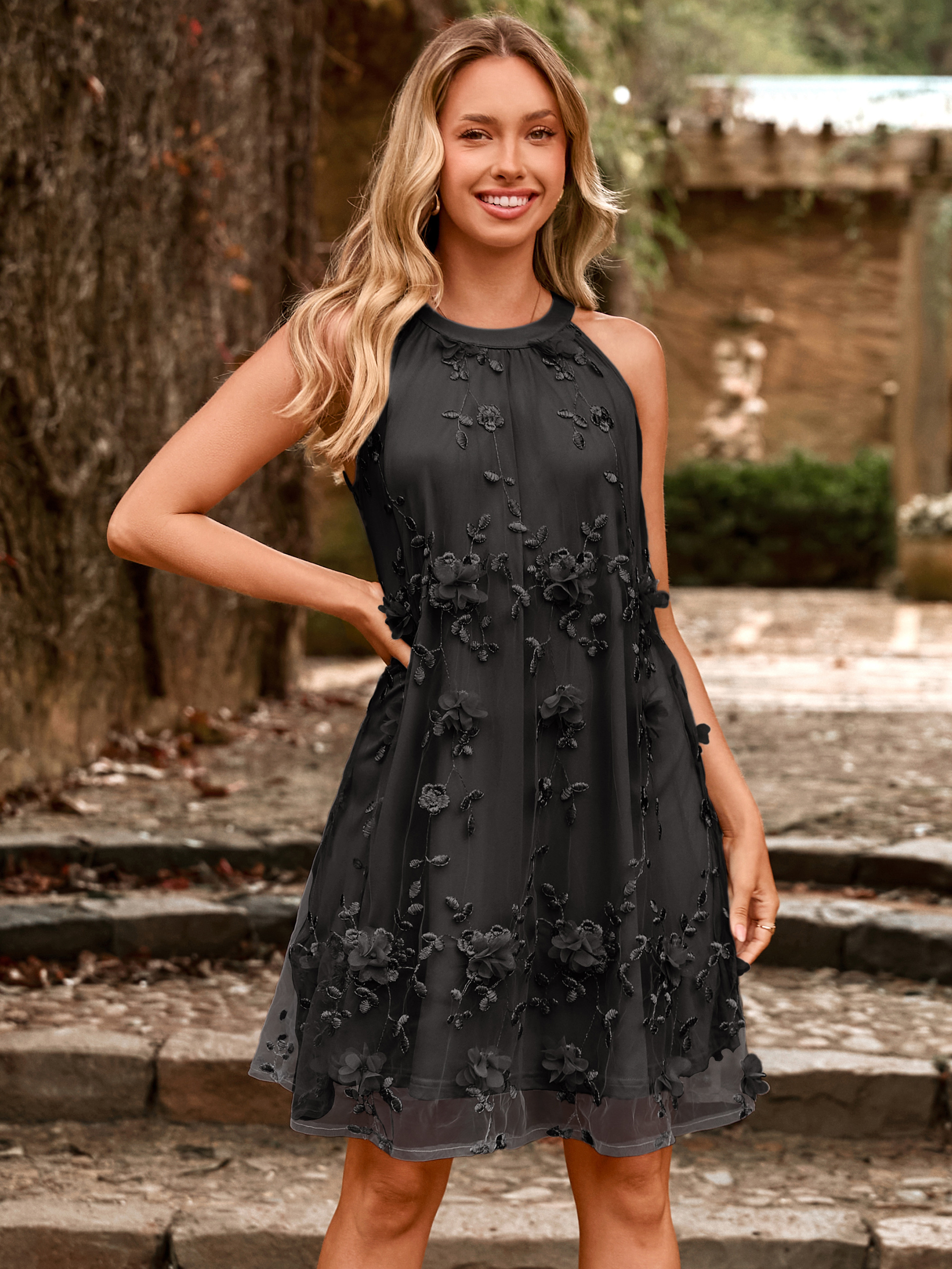 3D Flower Appliques Sleeveless Mini Halter Dress