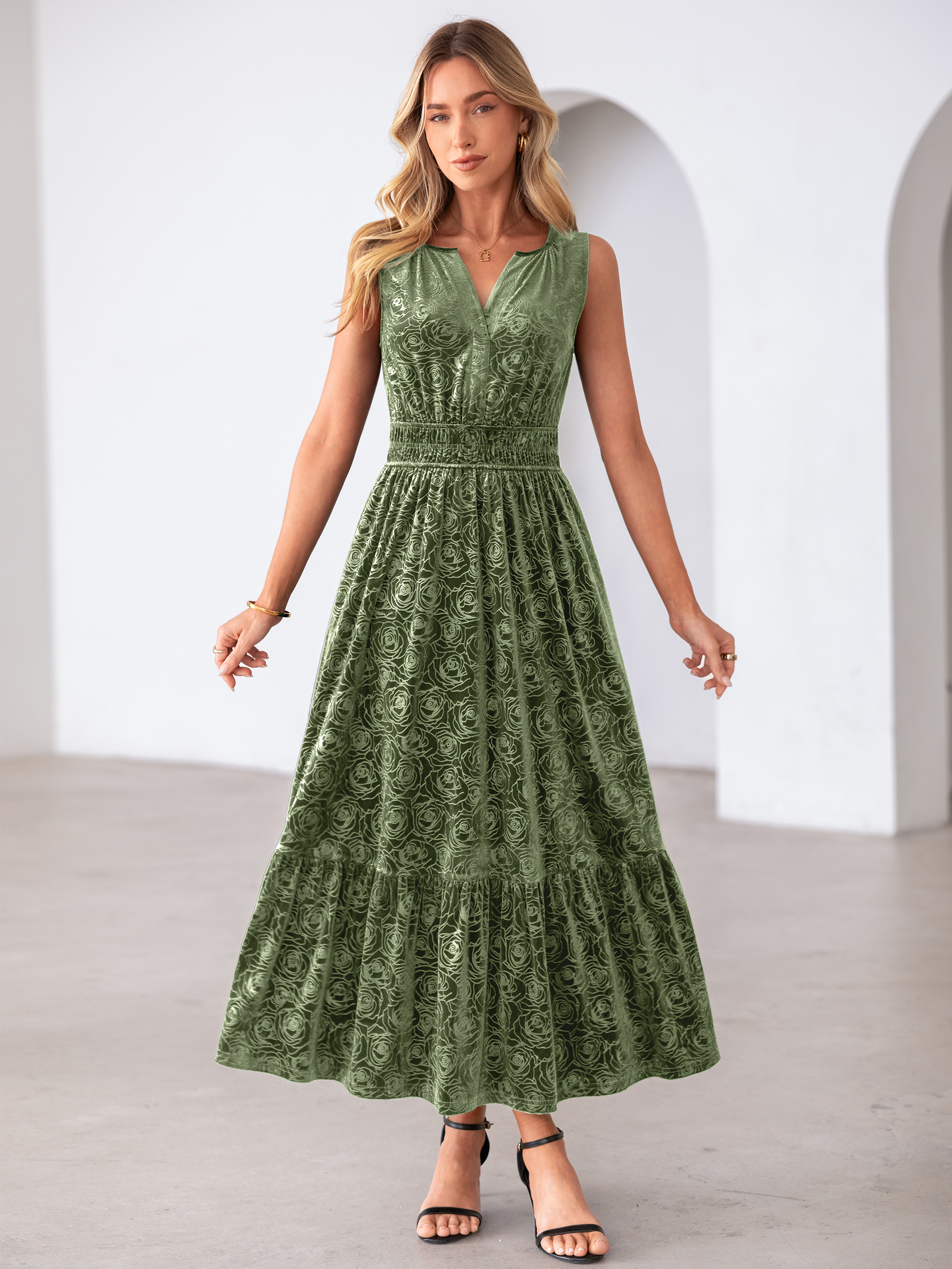 Sleeveless V-Neck Embossed Floral Velvet Maxi Dress - Army Green