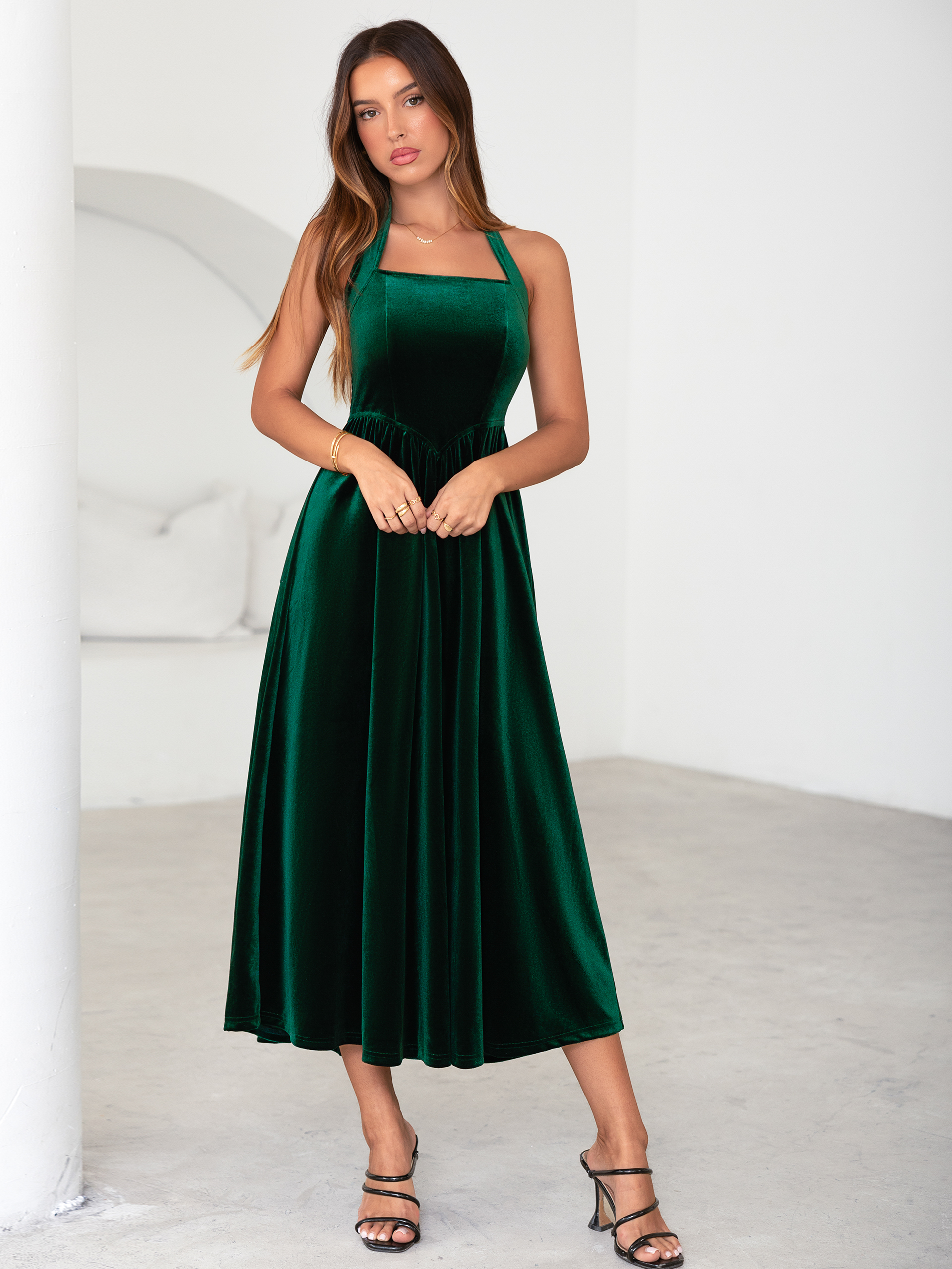 Halter Neck Velvet Backless Party Maxi Dress
