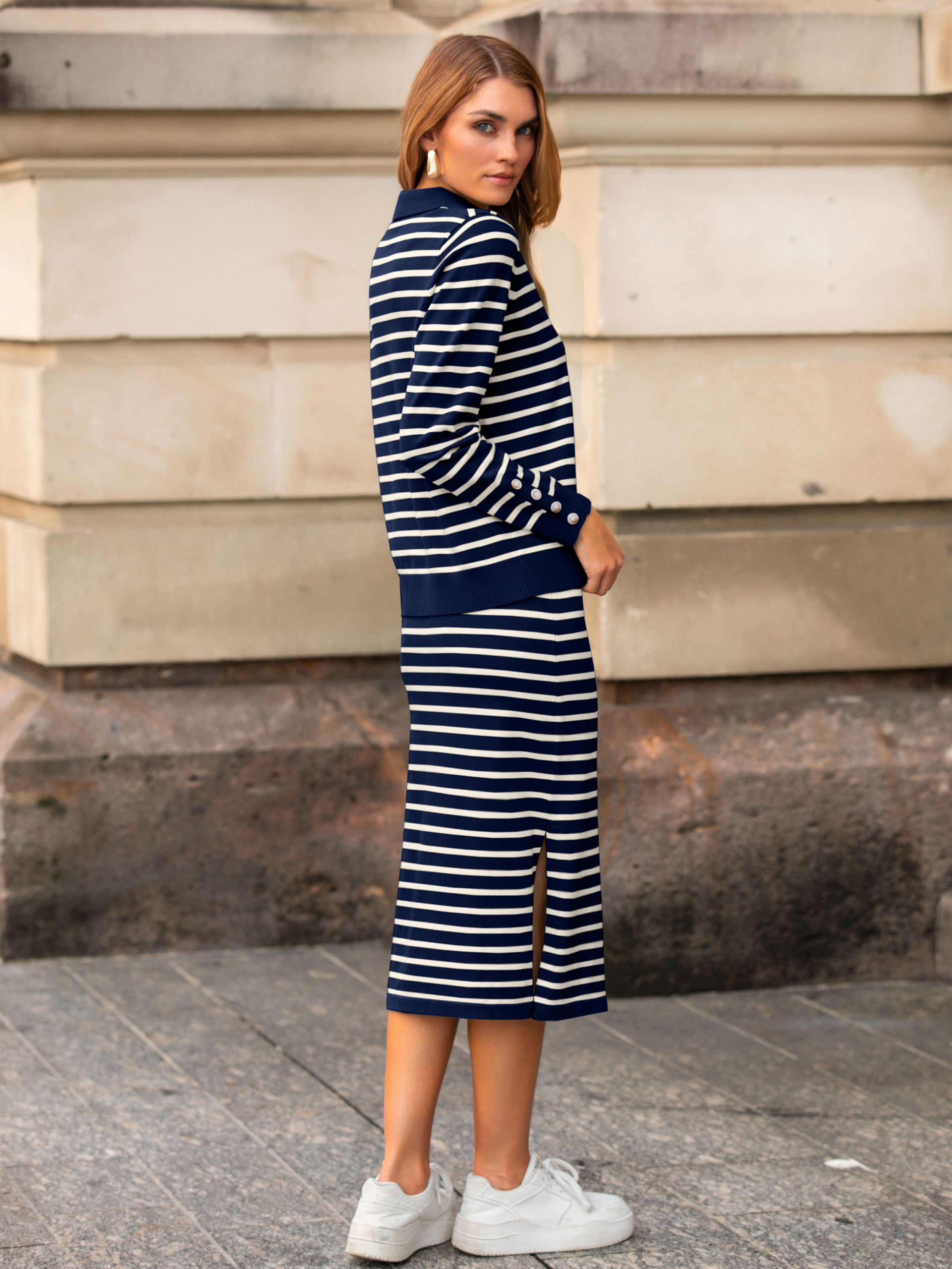 Striped Polo Neck Knitted Two Piece Skirt Sets