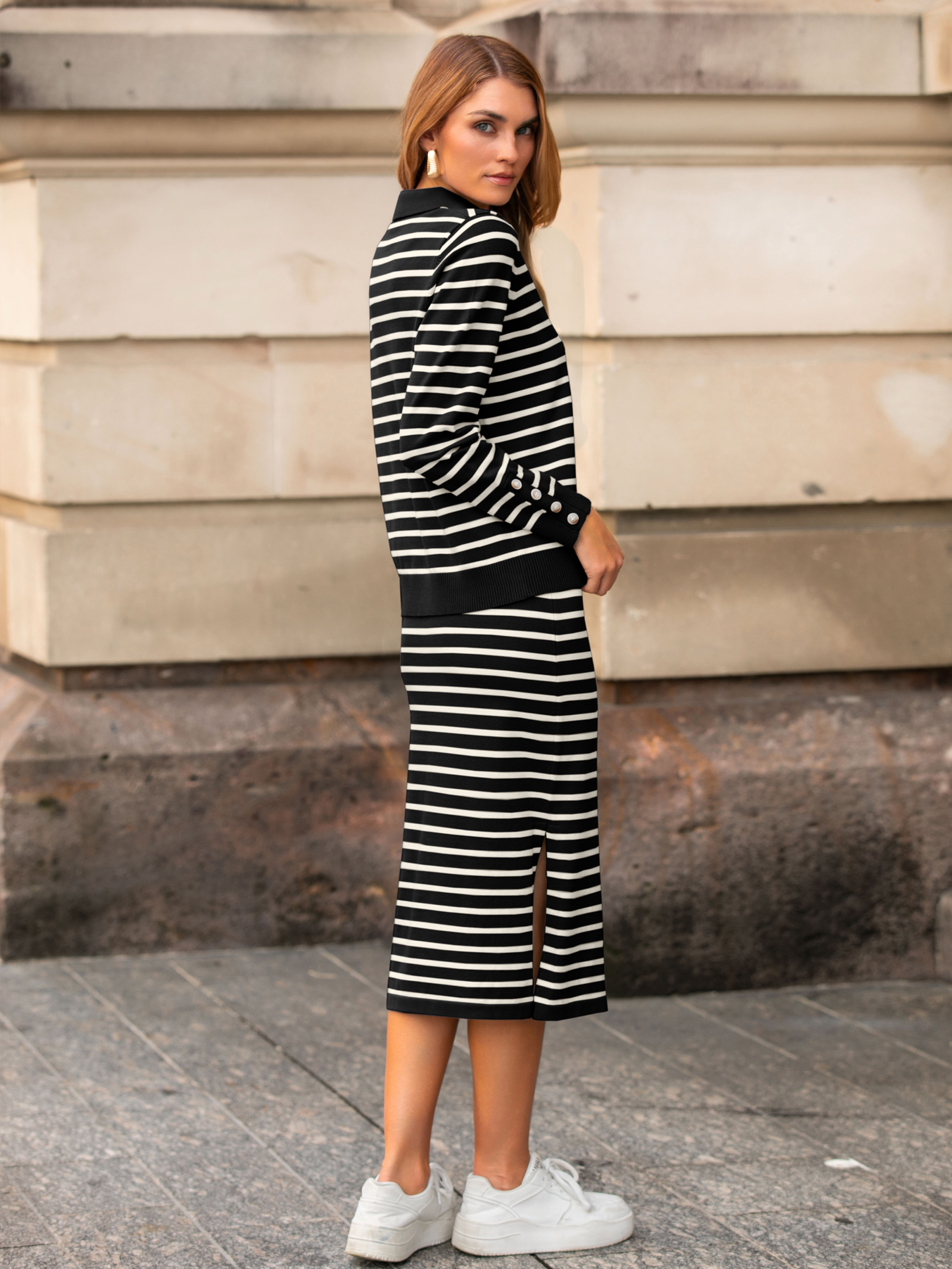 Striped Polo Neck Knitted Two Piece Skirt Sets