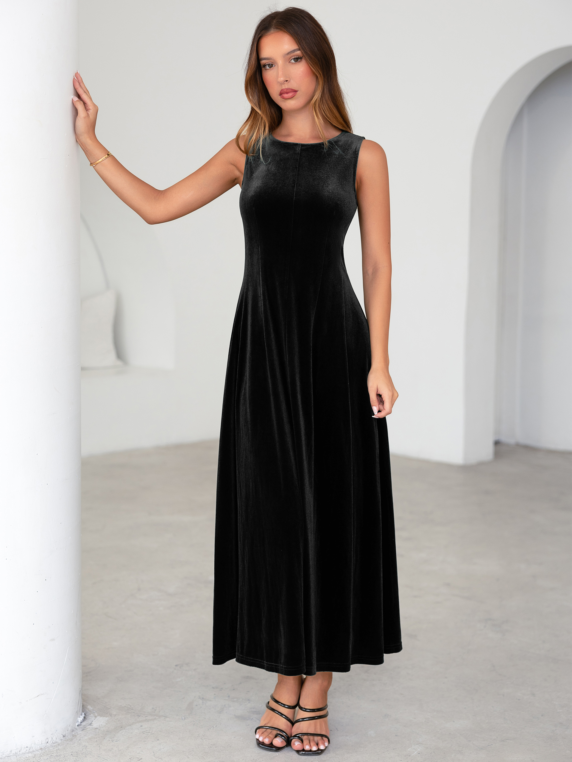 Elegant Sleeveless Velvet Crew Neck A Line Maxi Dress - Black