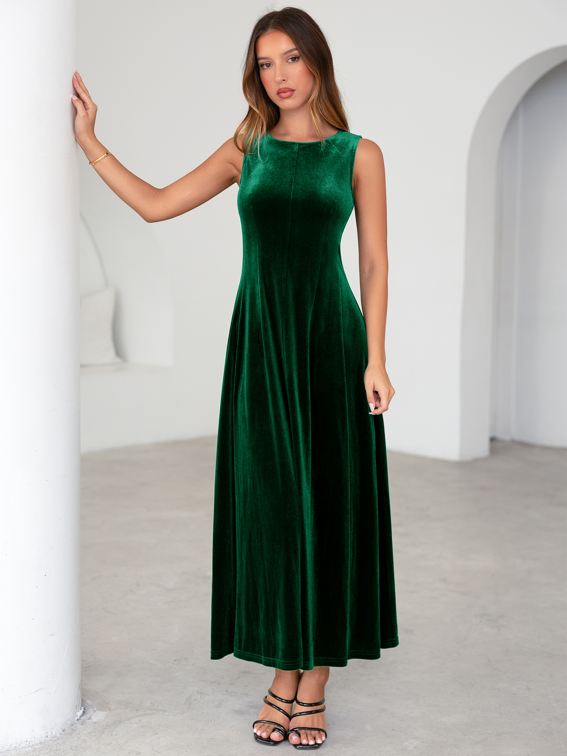 Elegant Sleeveless Velvet Crew Neck A Line Maxi Dress - Dark Green