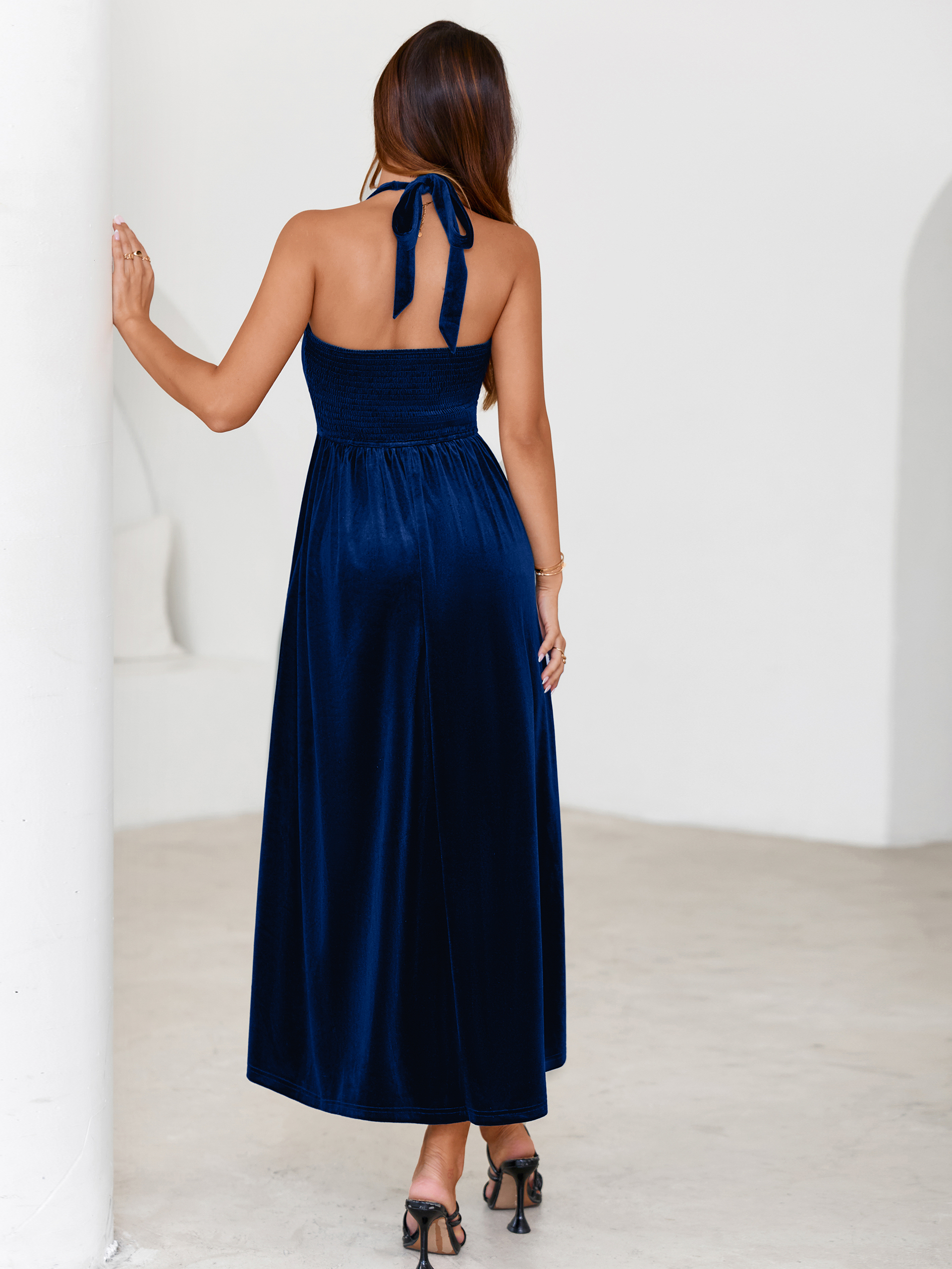 Halter Neck Velvet Backless Party Maxi Dress