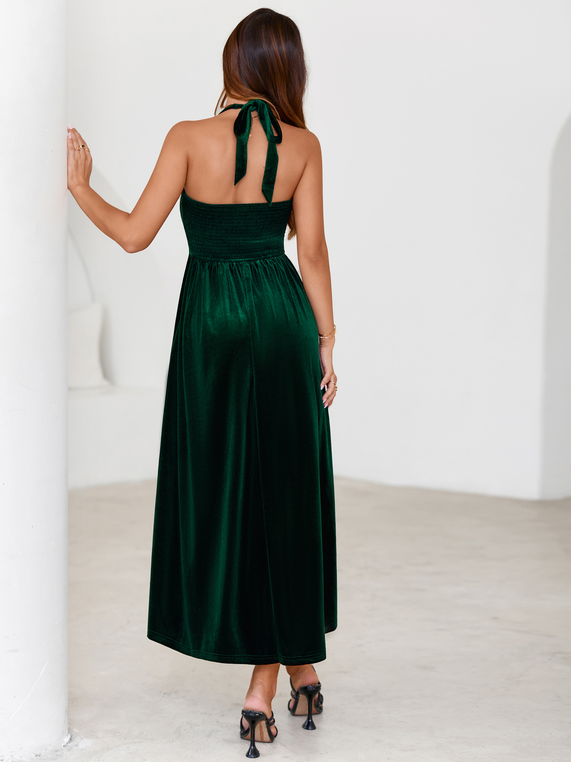 Halter Neck Velvet Backless Party Maxi Dress