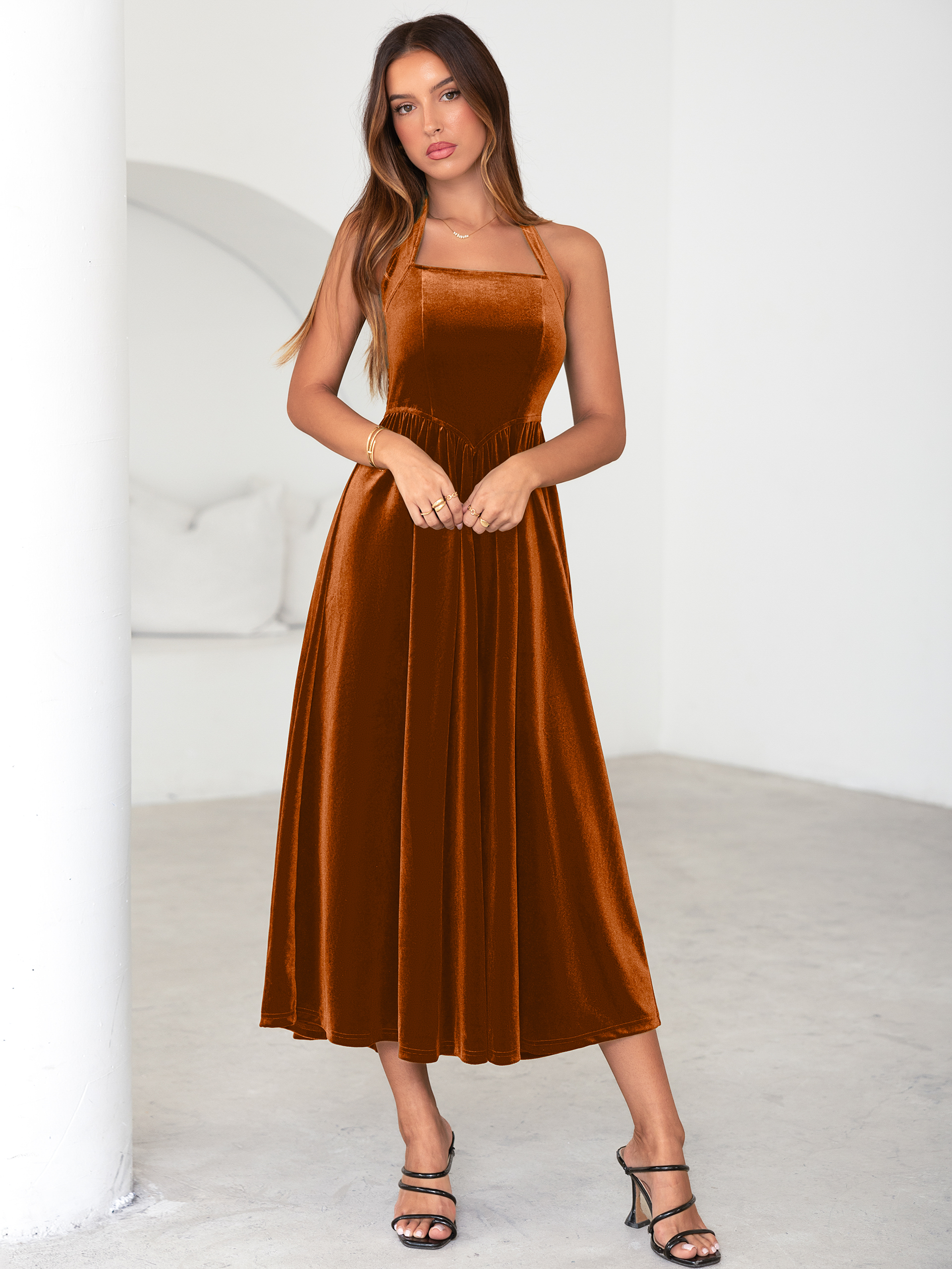 Halter Neck Velvet Backless Party Maxi Dress