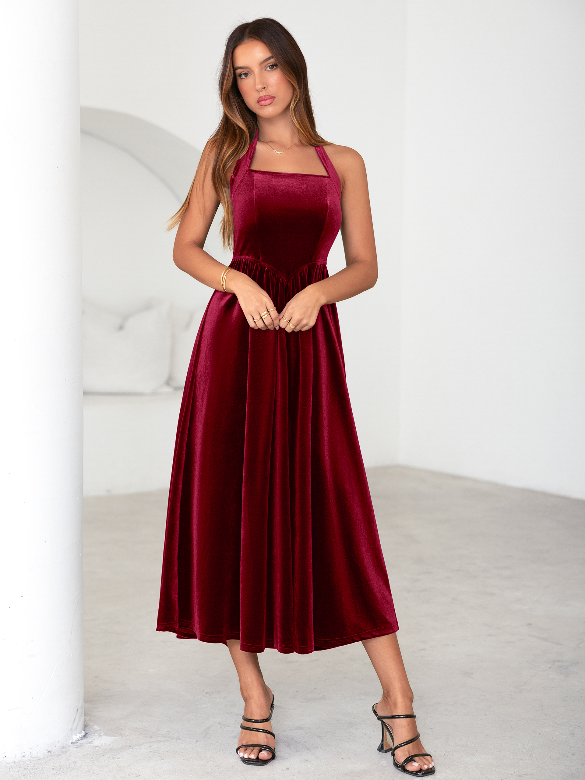 Halter Neck Velvet Backless Party Maxi Dress