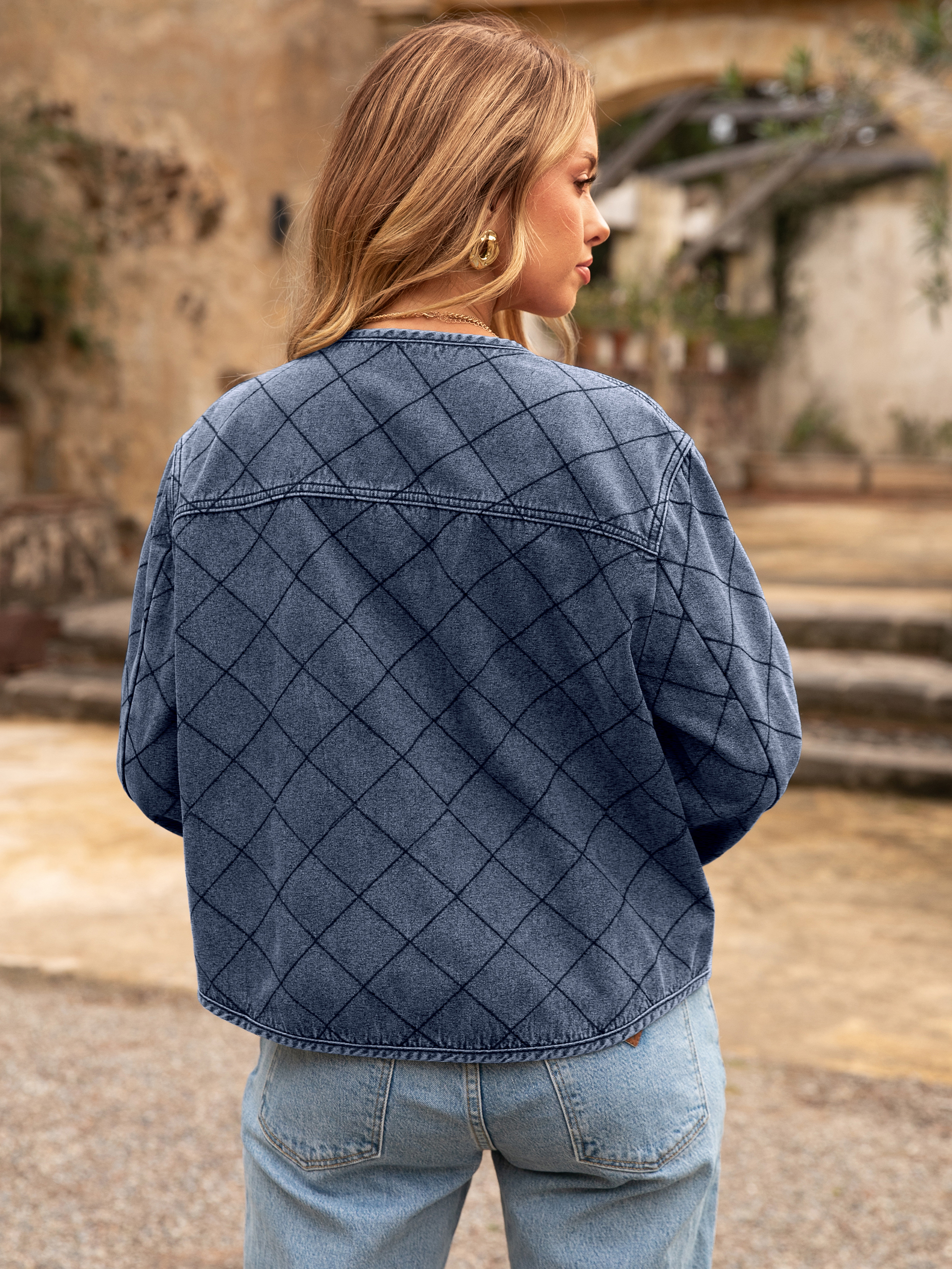 Button Crew Neck Quilted Diamond Denim Jacket
