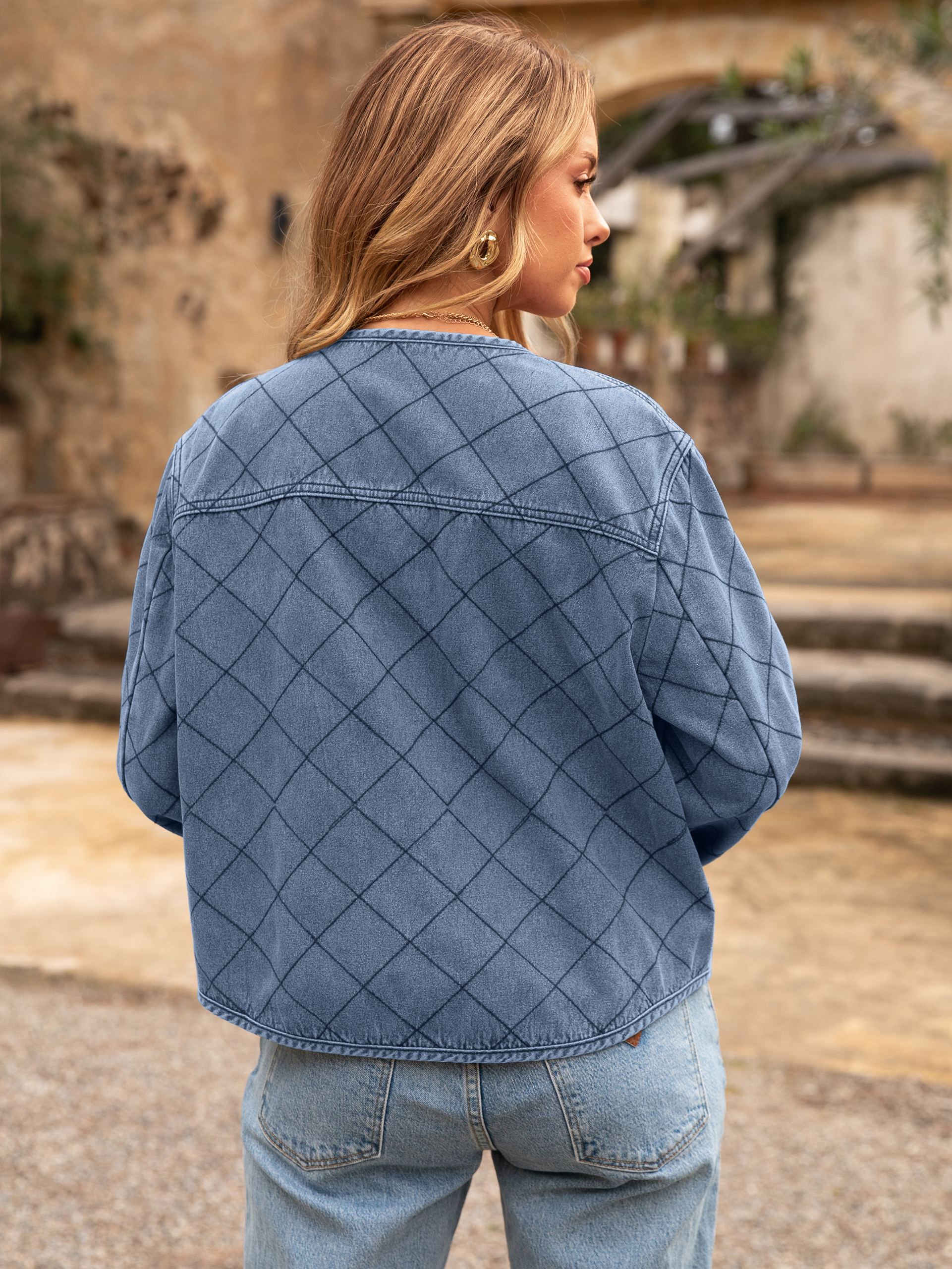 Button Crew Neck Quilted Diamond Denim Jacket