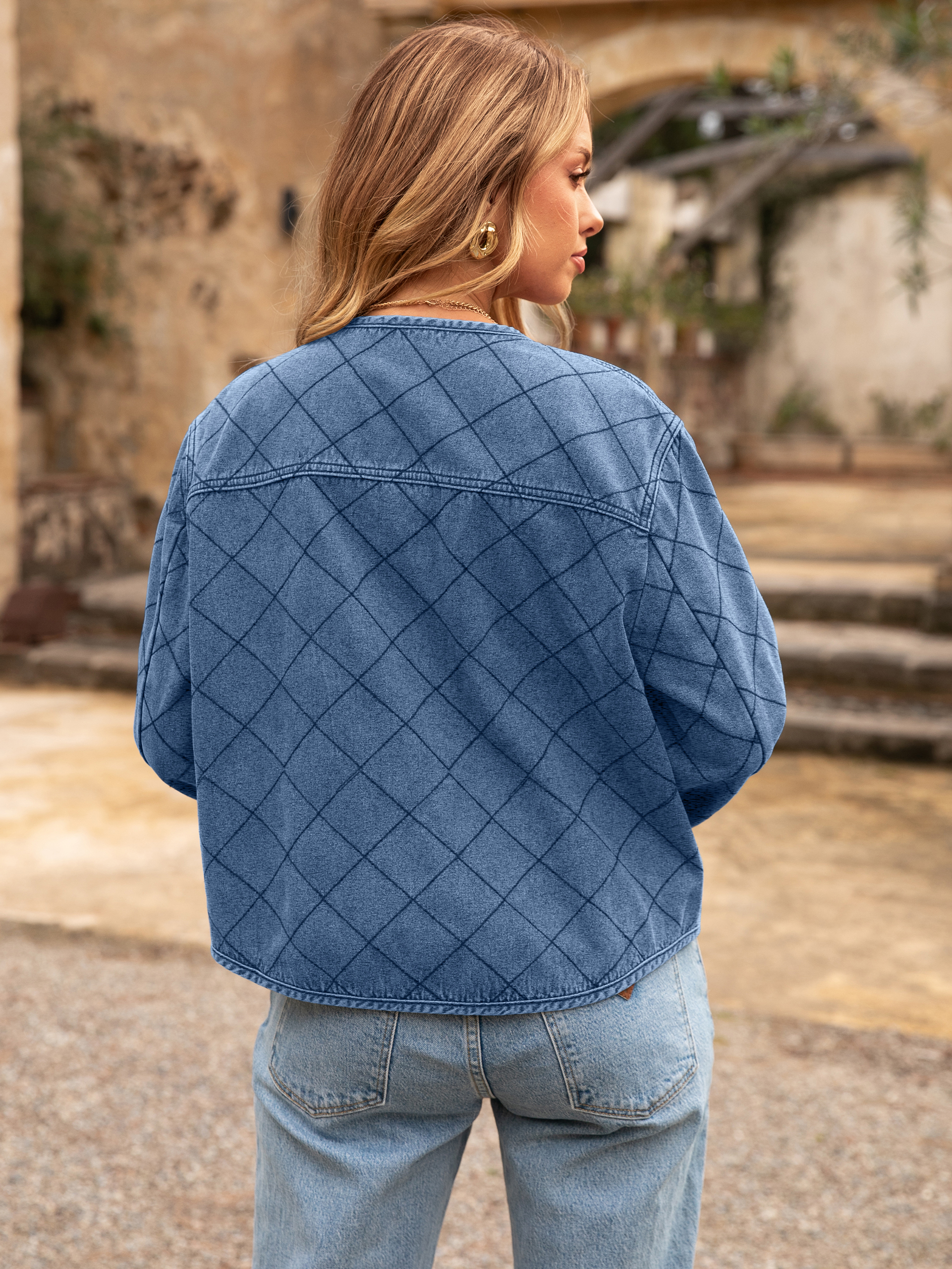 Button Crew Neck Quilted Diamond Denim Jacket